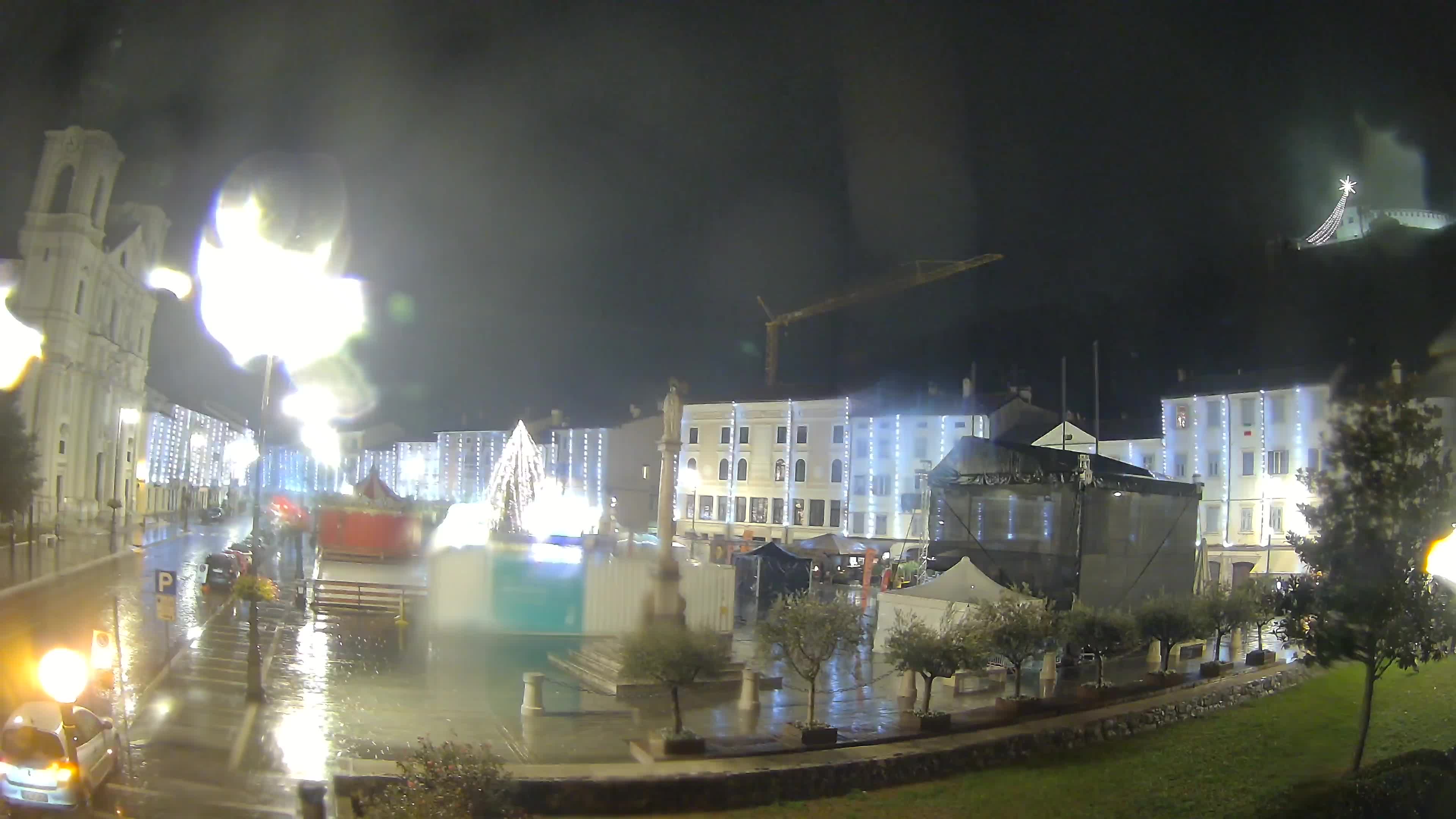 Webcam Gorizia Piazza della Vittoria e Duomo di S. Ignazio