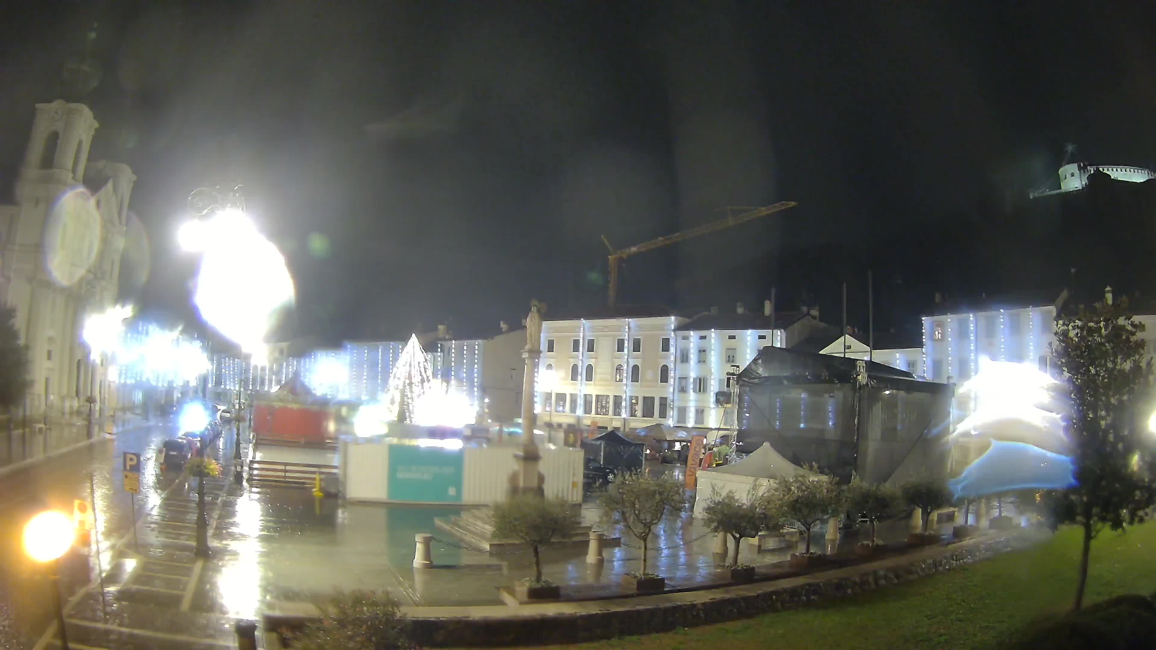 Webcam Gorizia Piazza della Vittoria e Duomo di S. Ignazio