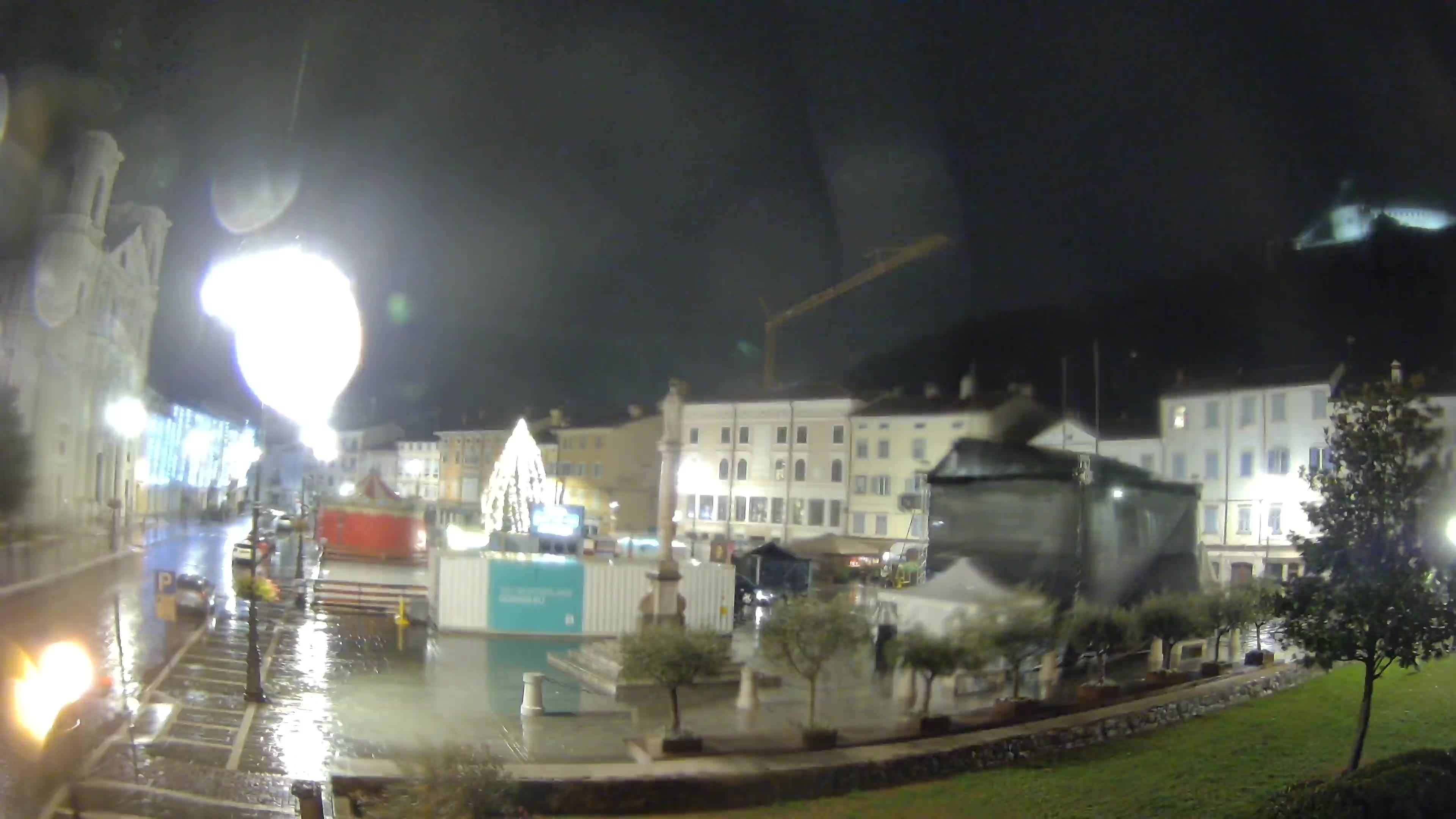 Webcam Gorizia Piazza della Vittoria e Duomo di S. Ignazio