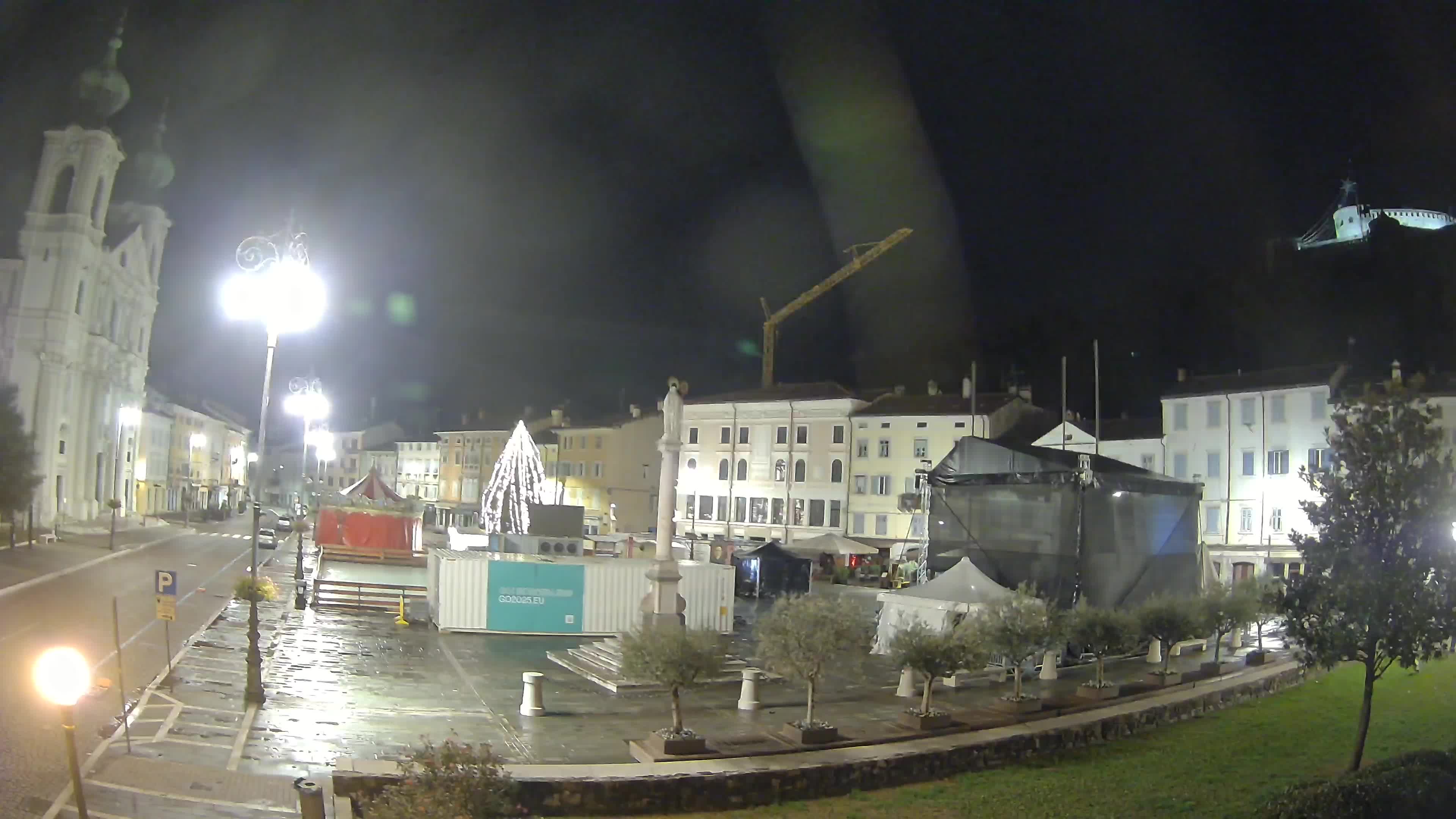 Webcam Gorizia Piazza della Vittoria e Duomo di S. Ignazio