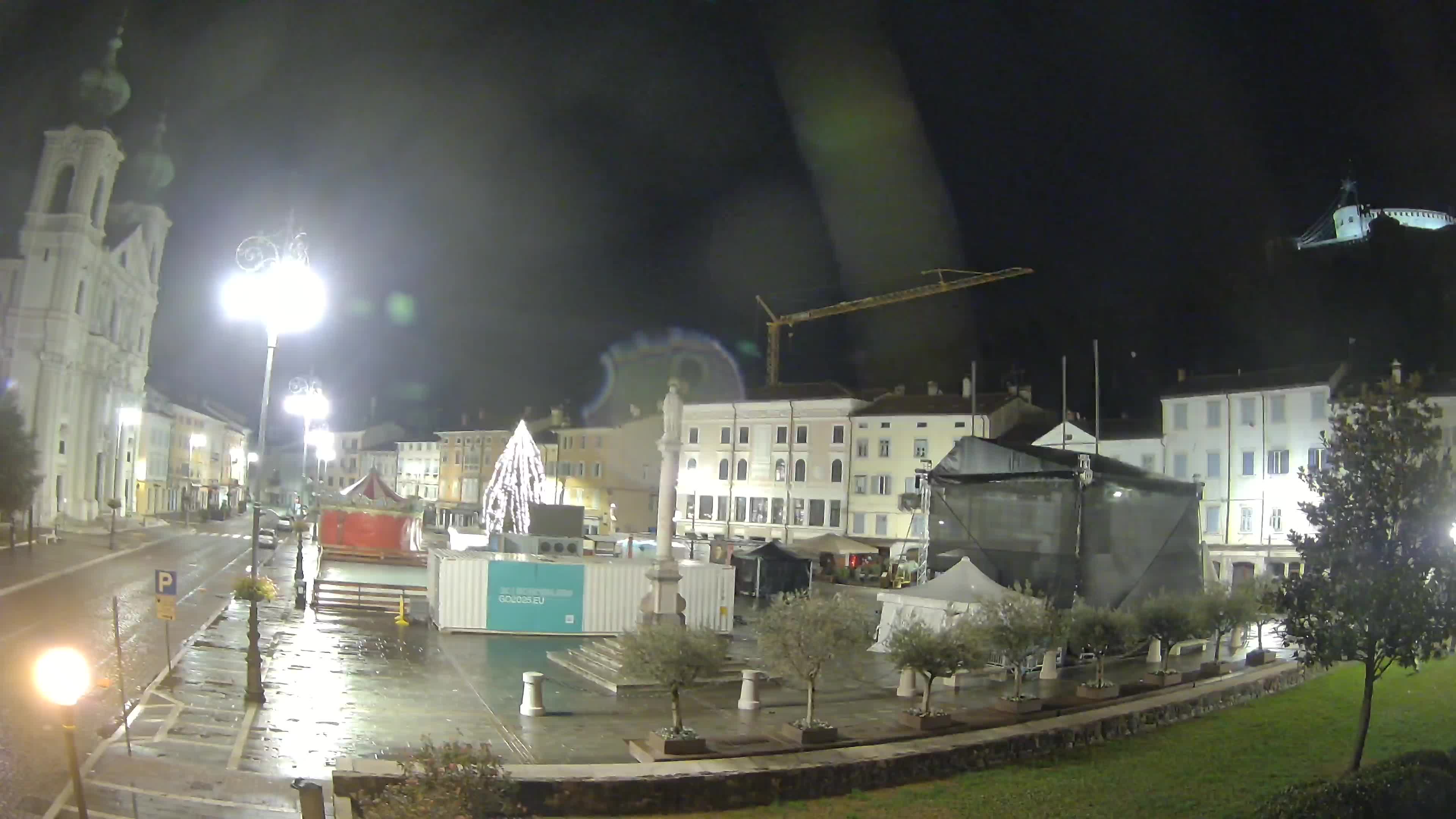 Webcam Gorizia Piazza della Vittoria e Duomo di S. Ignazio