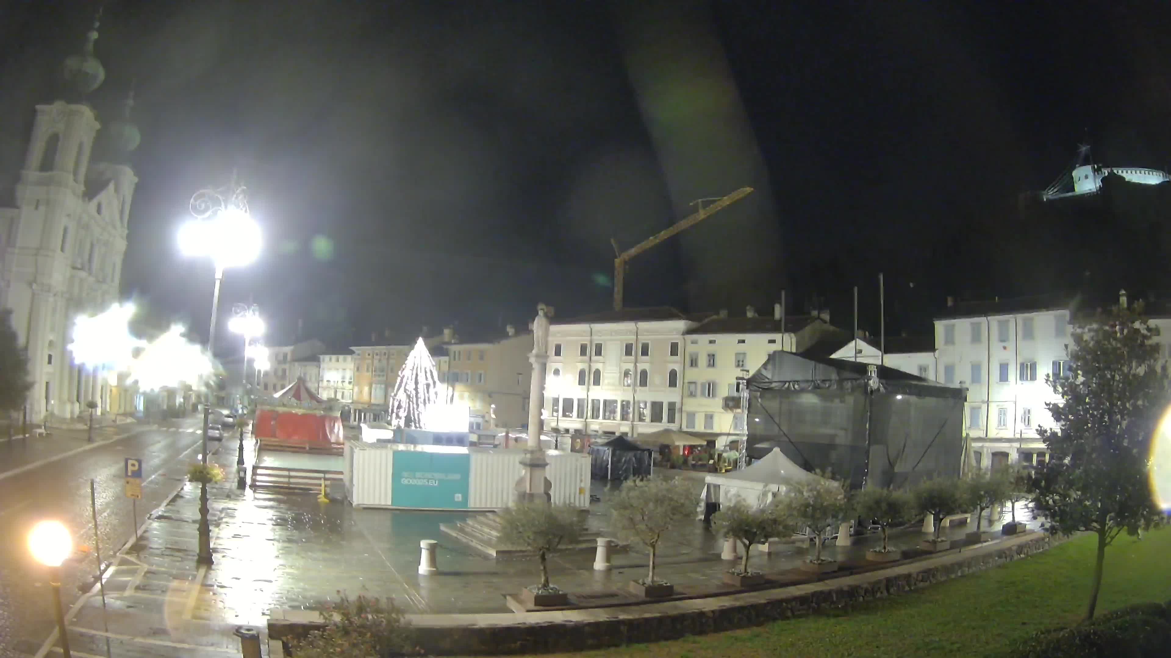 Webcam Gorizia Piazza della Vittoria e Duomo di S. Ignazio