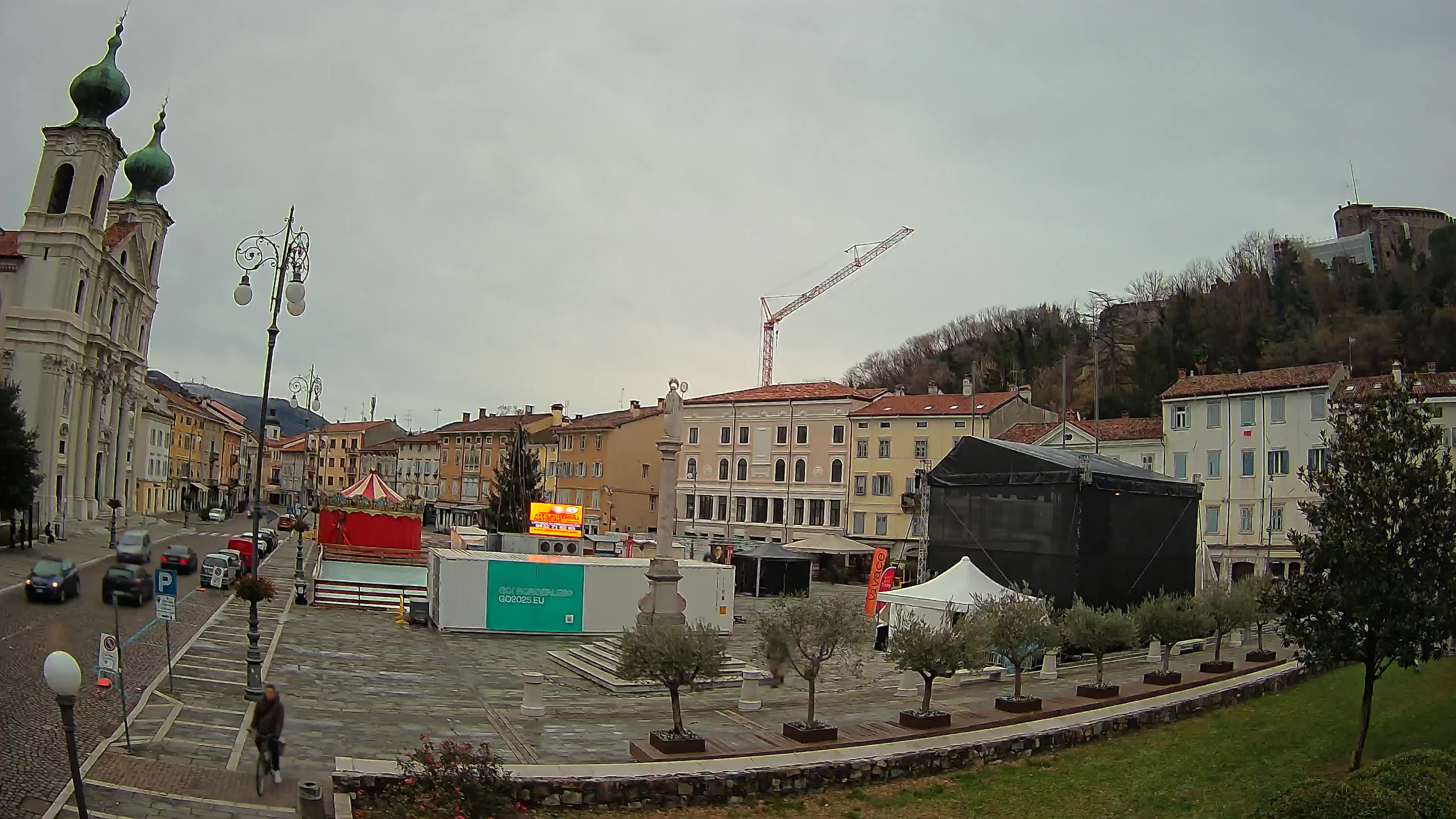 Webcam Gorizia Vittoria square – Cathedral of st. Ignazio