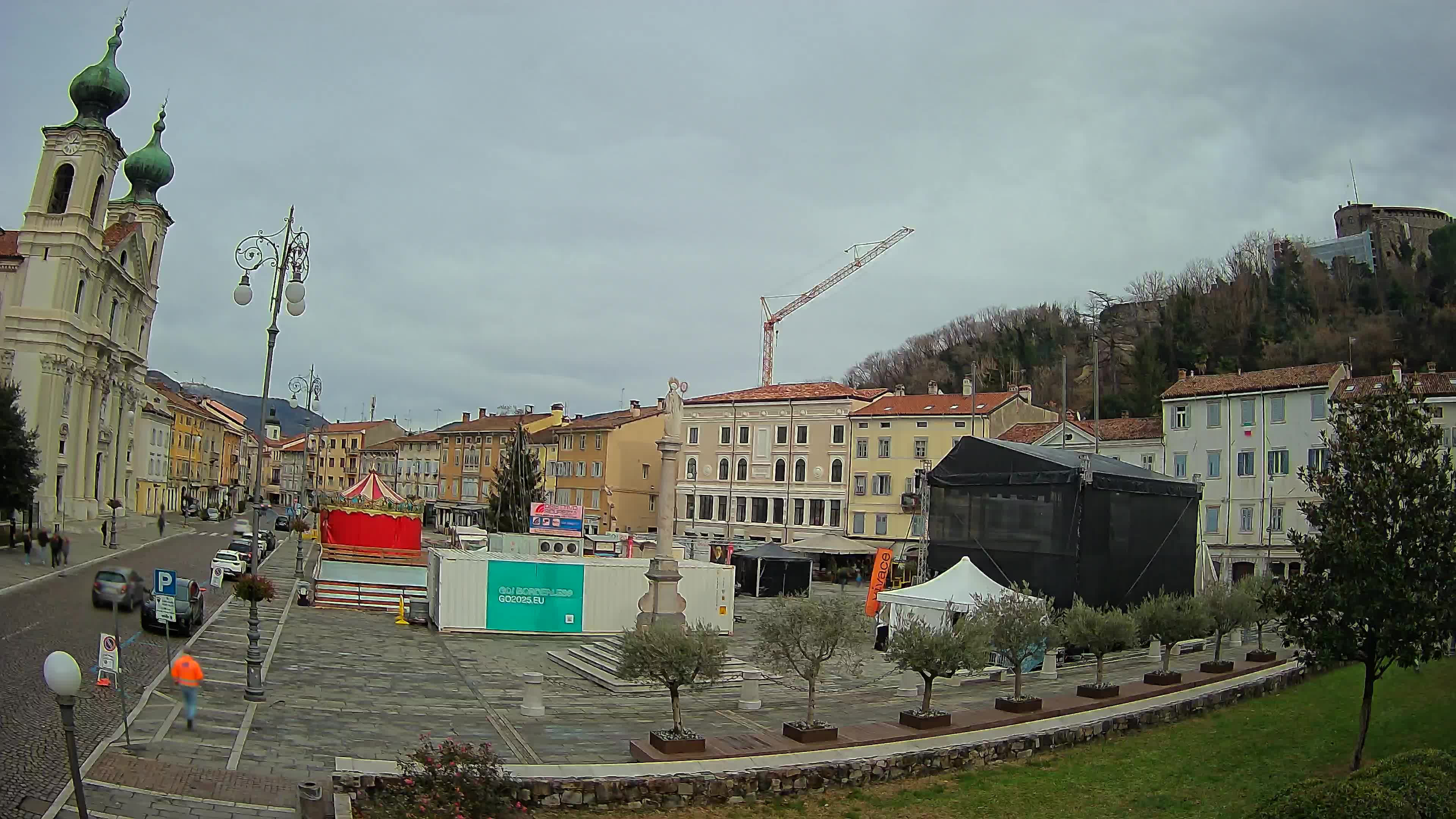 Kamera Gorica Travnik in katedrala sv. Ignacija