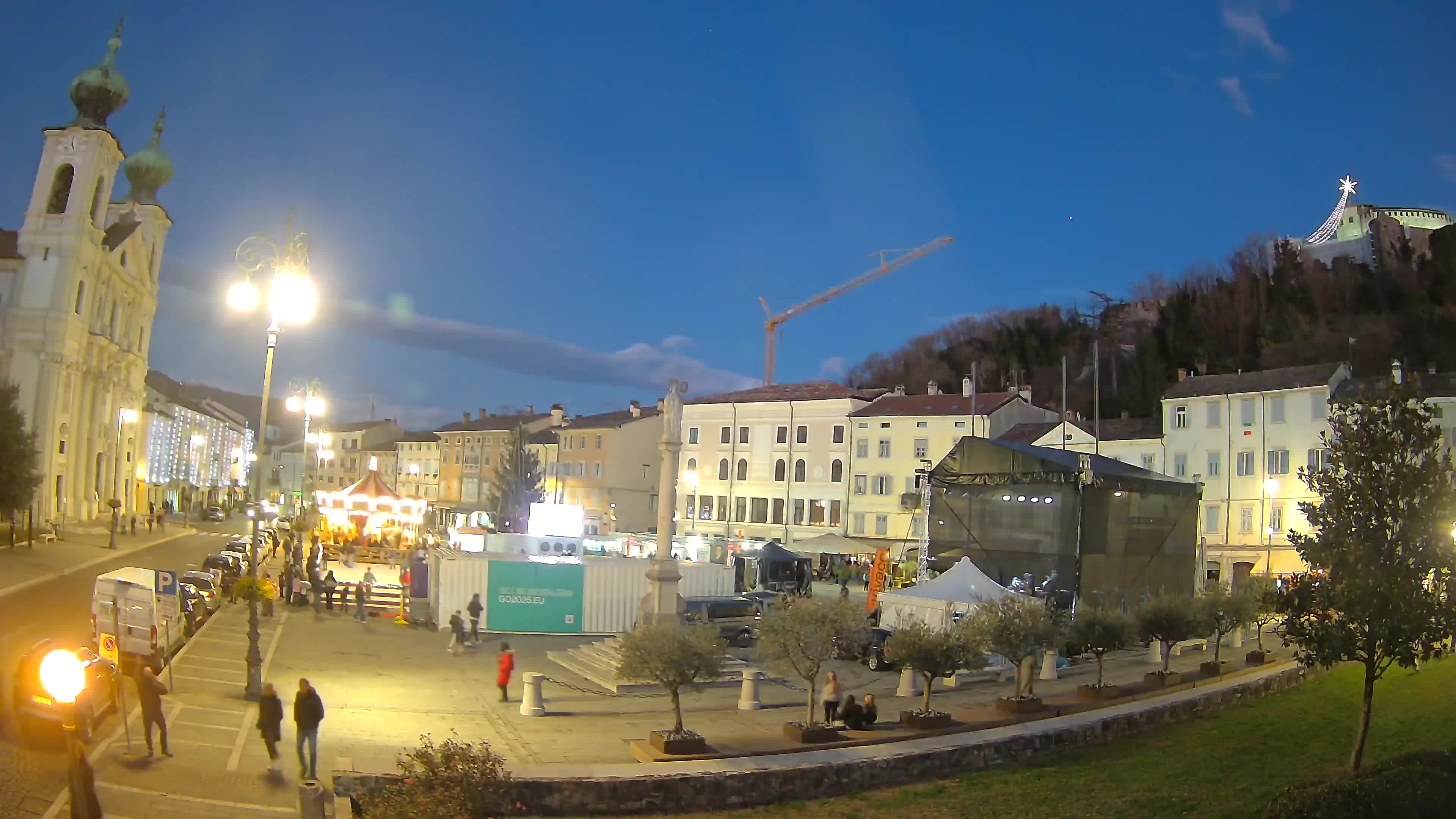 Webcam Gorizia Piazza della Vittoria e Duomo di S. Ignazio