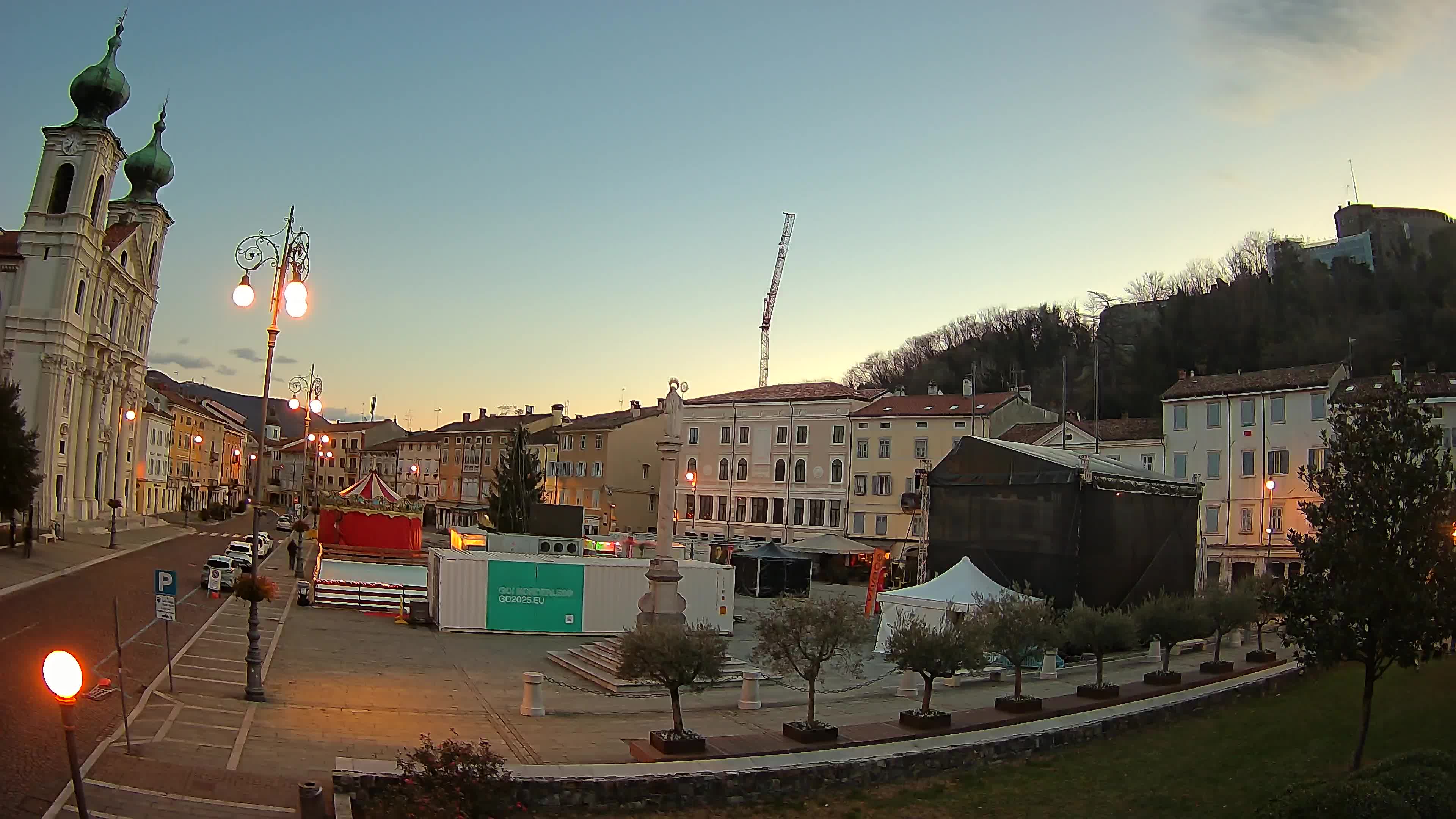 Kamera Gorica Travnik in katedrala sv. Ignacija