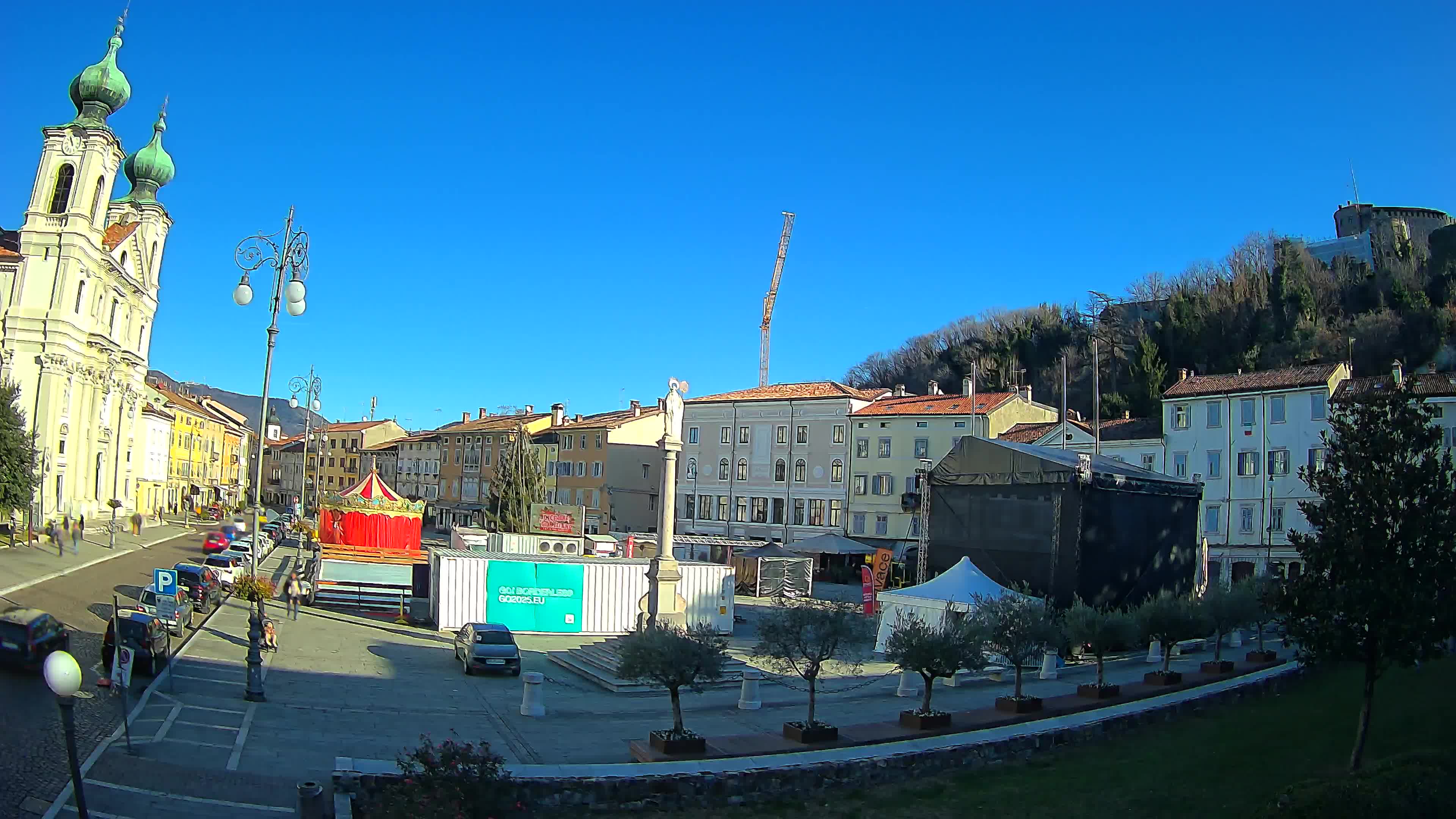 Webcam Gorizia Piazza della Vittoria e Duomo di S. Ignazio