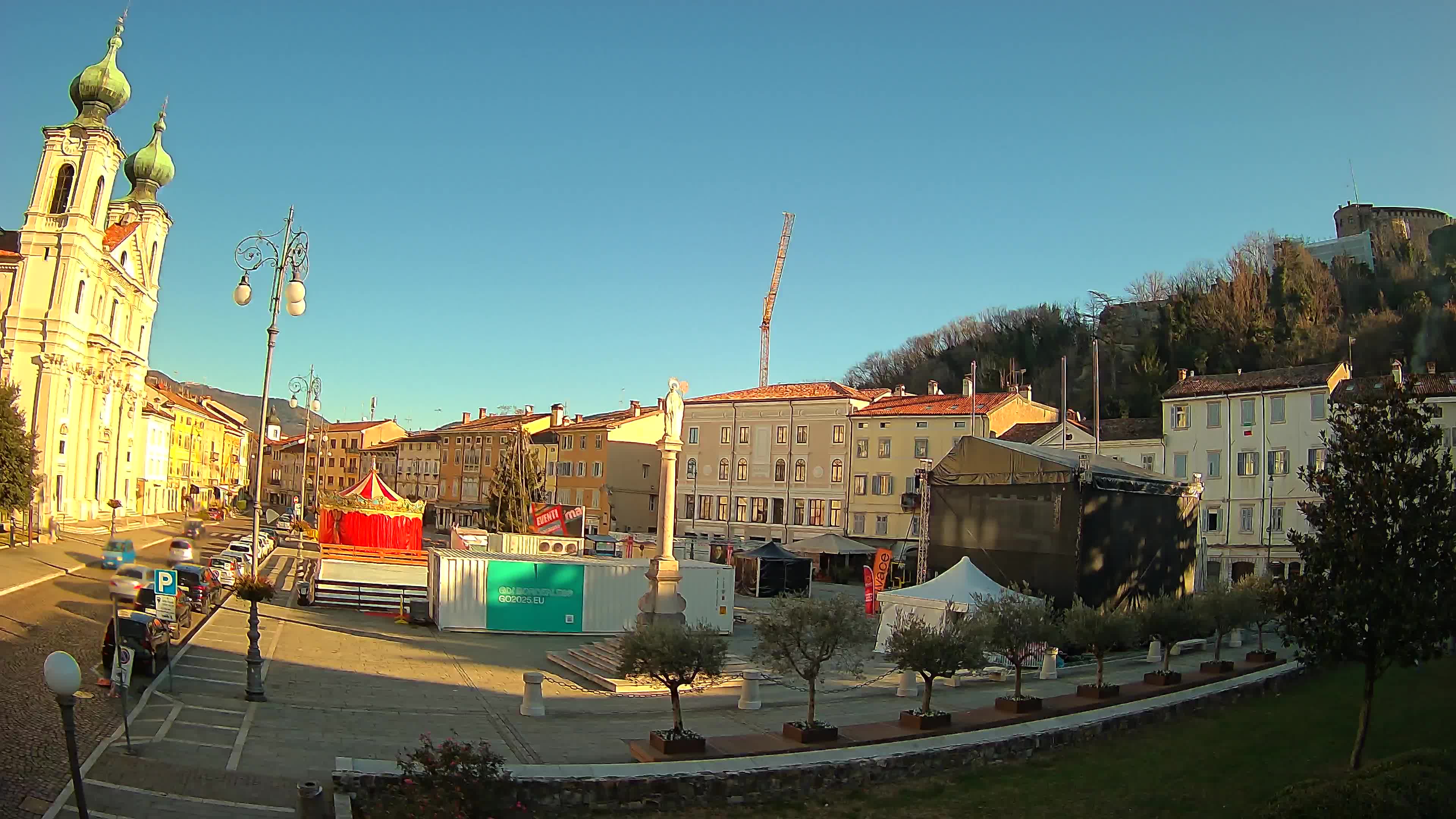 Webcam Gorizia Piazza della Vittoria e Duomo di S. Ignazio