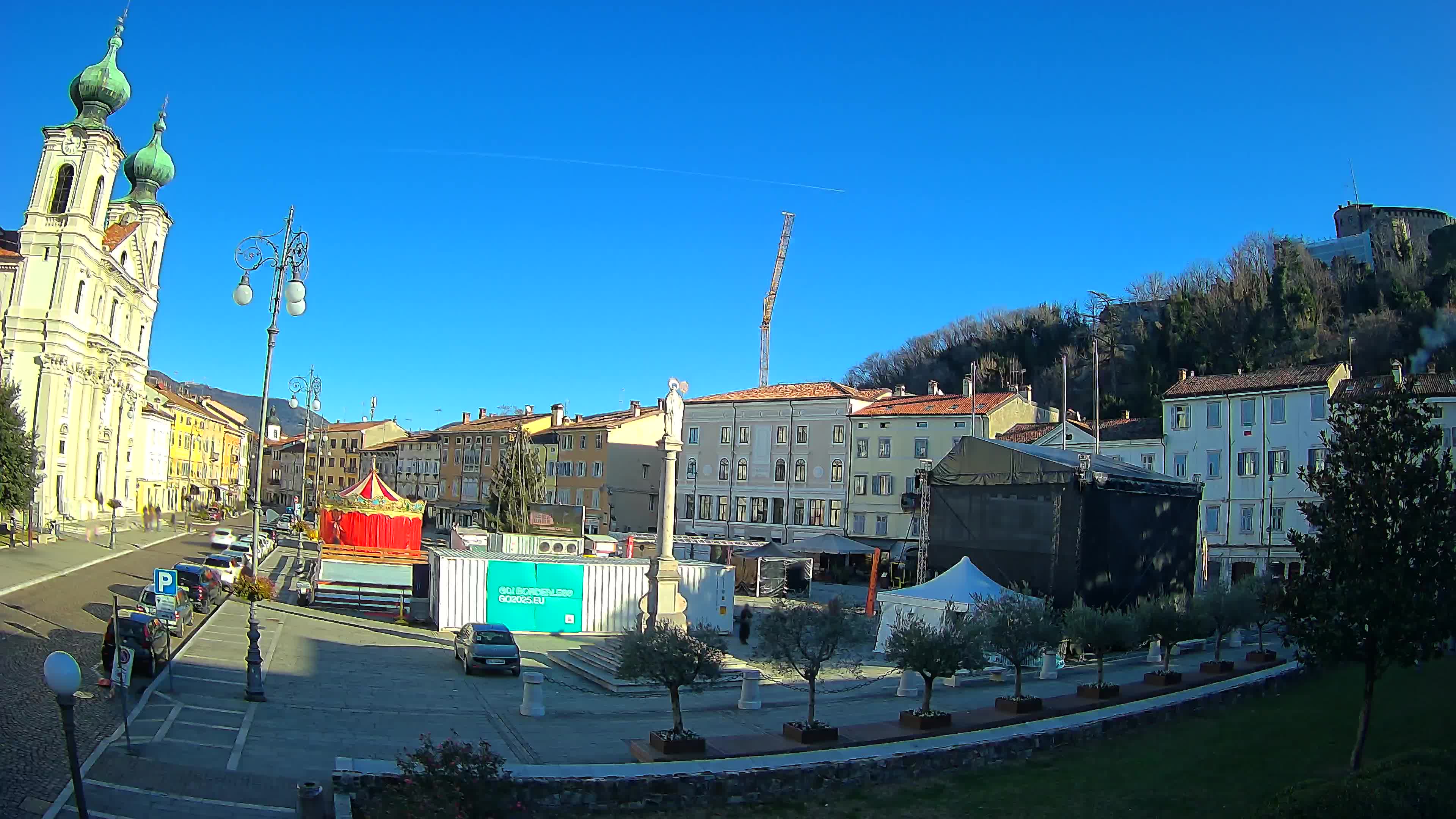 Webcam Gorizia Piazza della Vittoria e Duomo di S. Ignazio