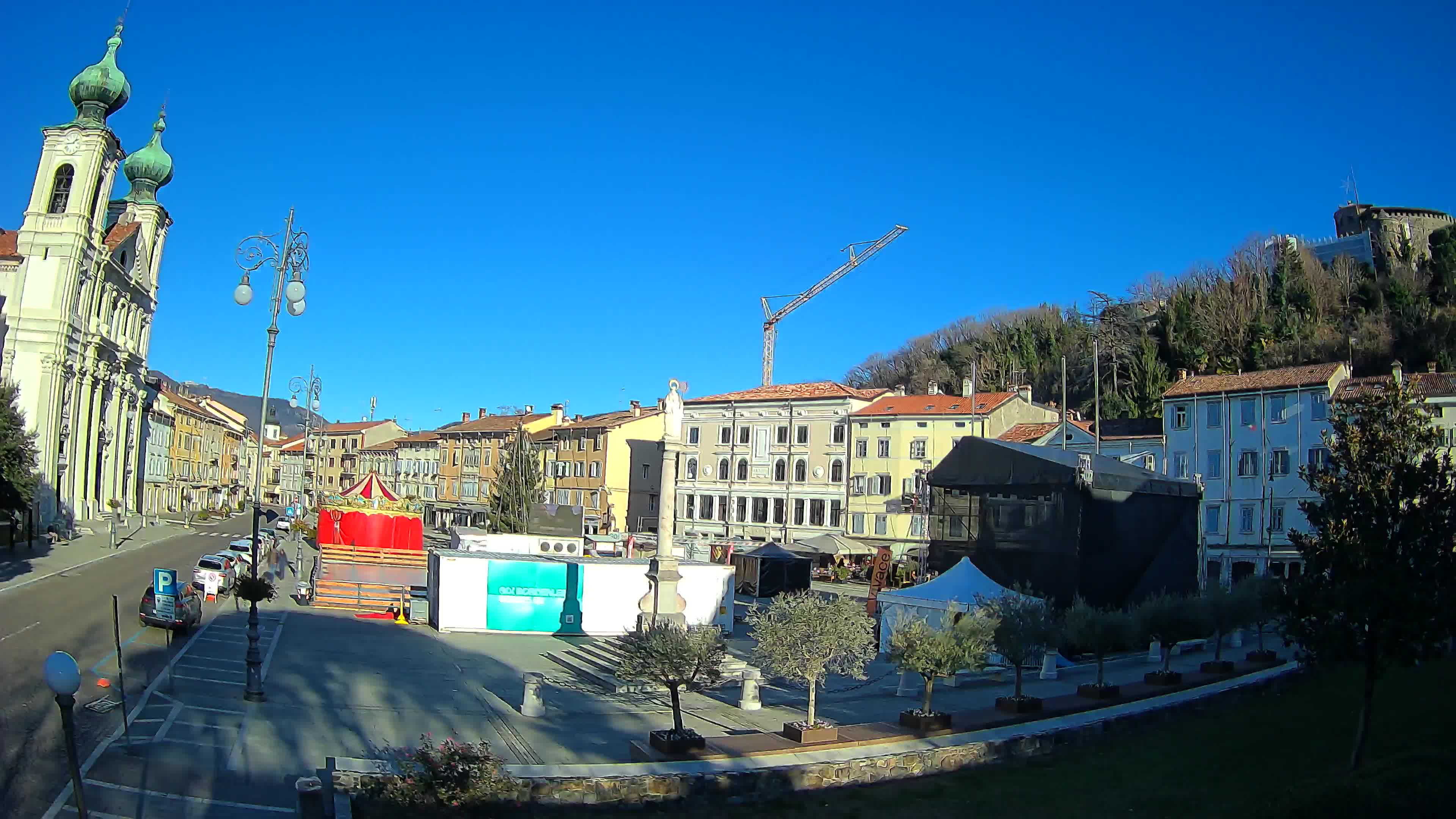 Webcam Gorizia Piazza della Vittoria e Duomo di S. Ignazio