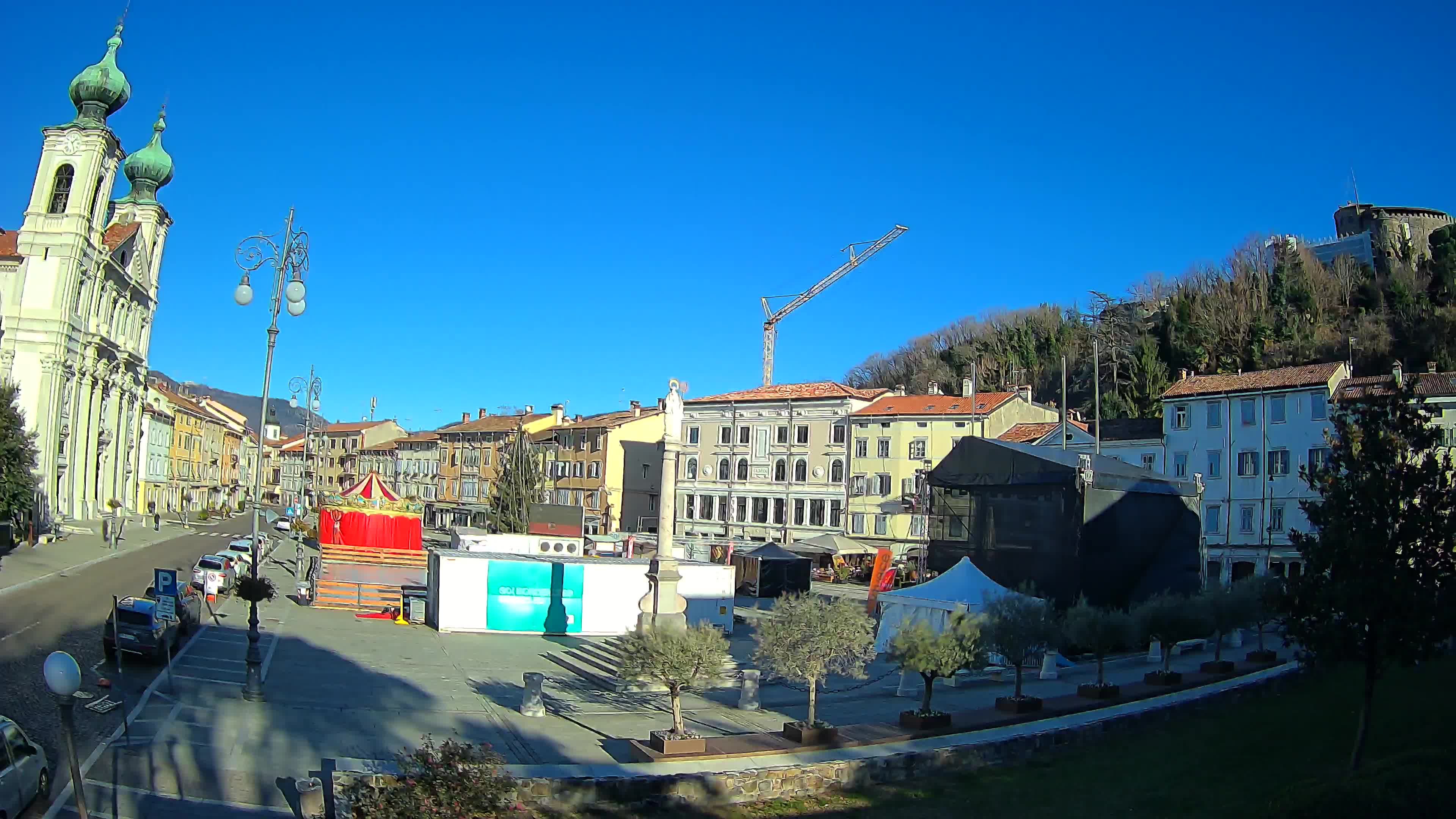 Webcam Gorizia Piazza della Vittoria e Duomo di S. Ignazio