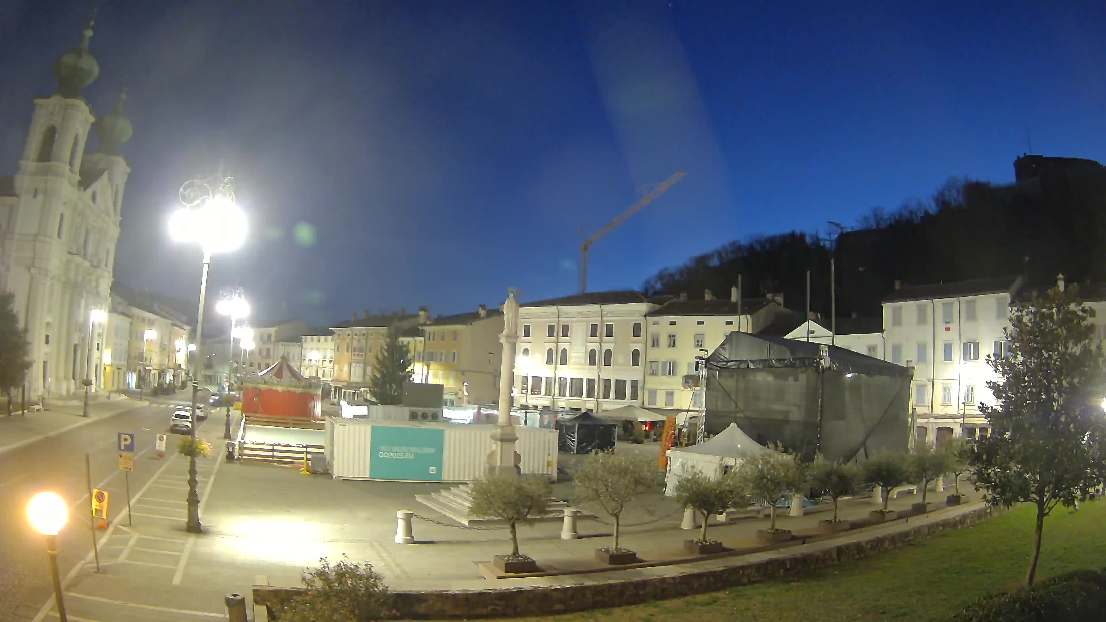 Webcam Gorizia Piazza della Vittoria e Duomo di S. Ignazio