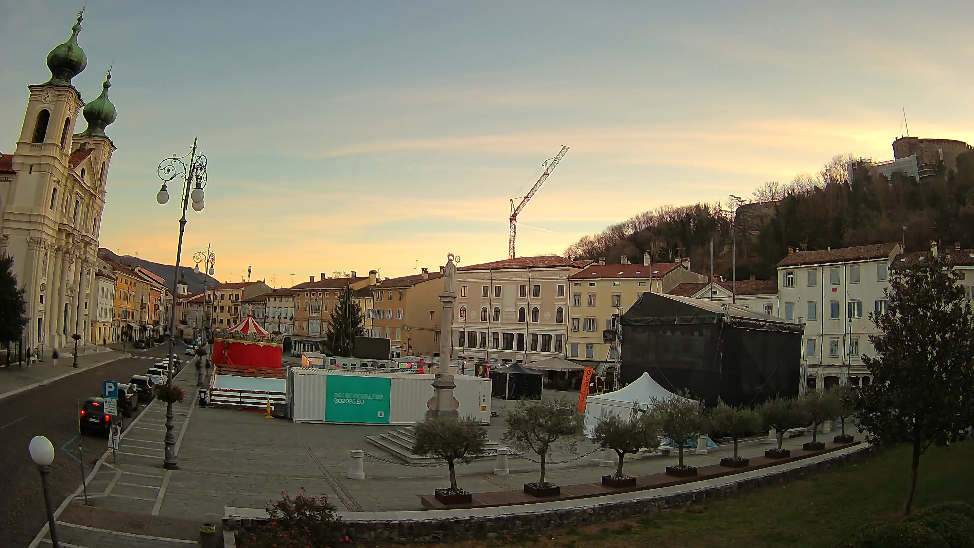 Kamera Gorica Travnik in katedrala sv. Ignacija