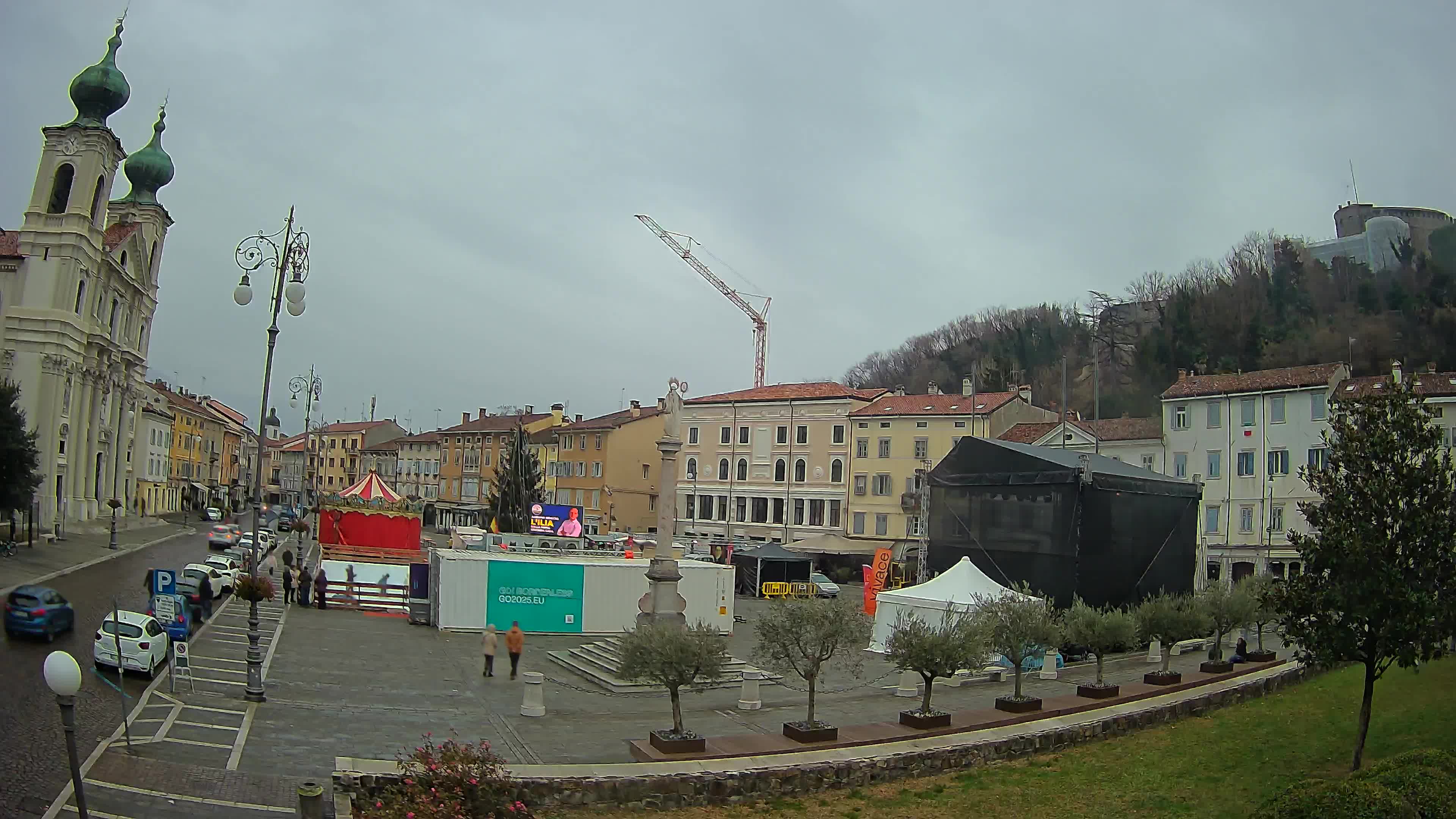 Webcam Gorizia Piazza della Vittoria e Duomo di S. Ignazio