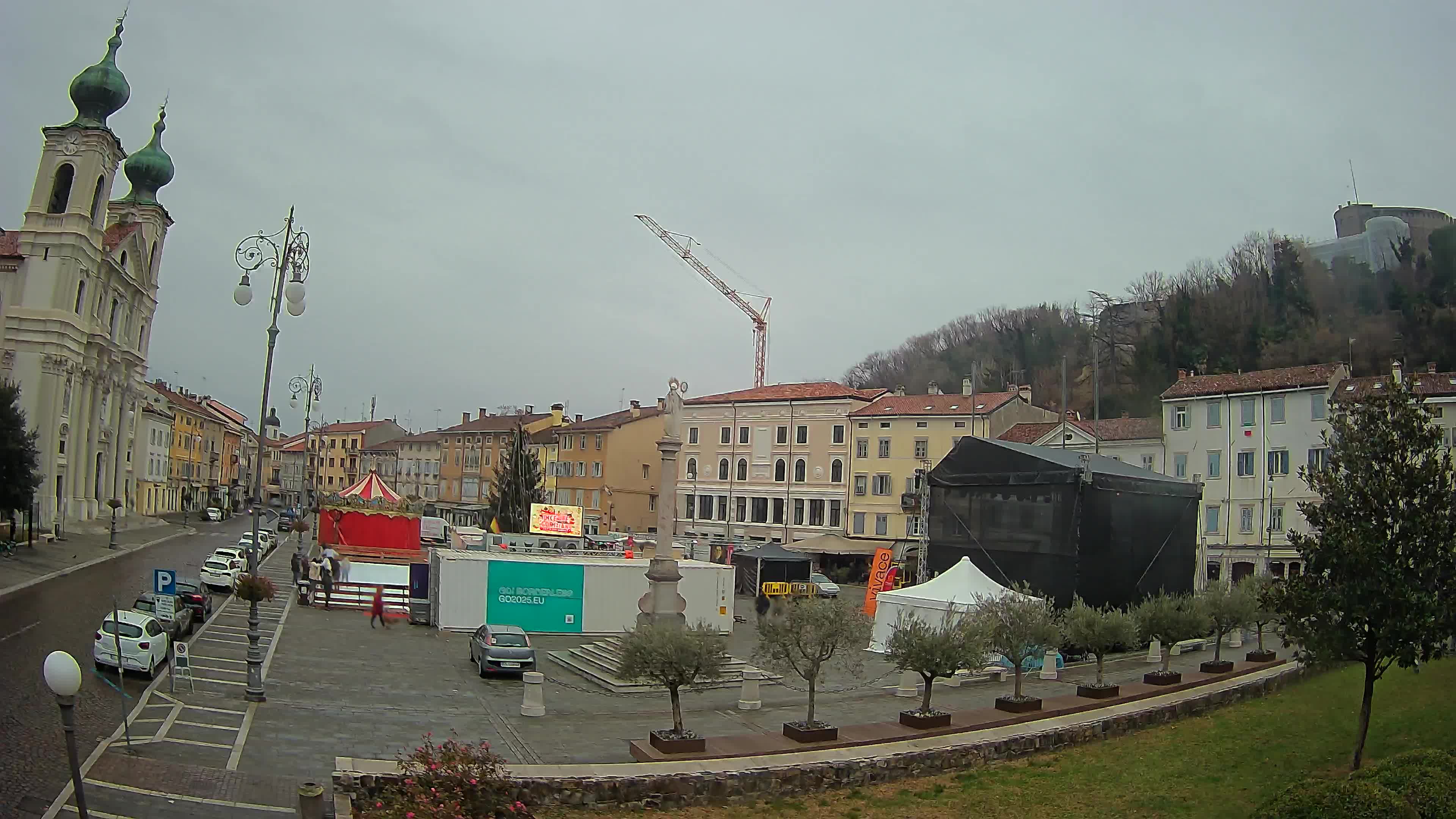 Webcam Gorizia Piazza della Vittoria e Duomo di S. Ignazio