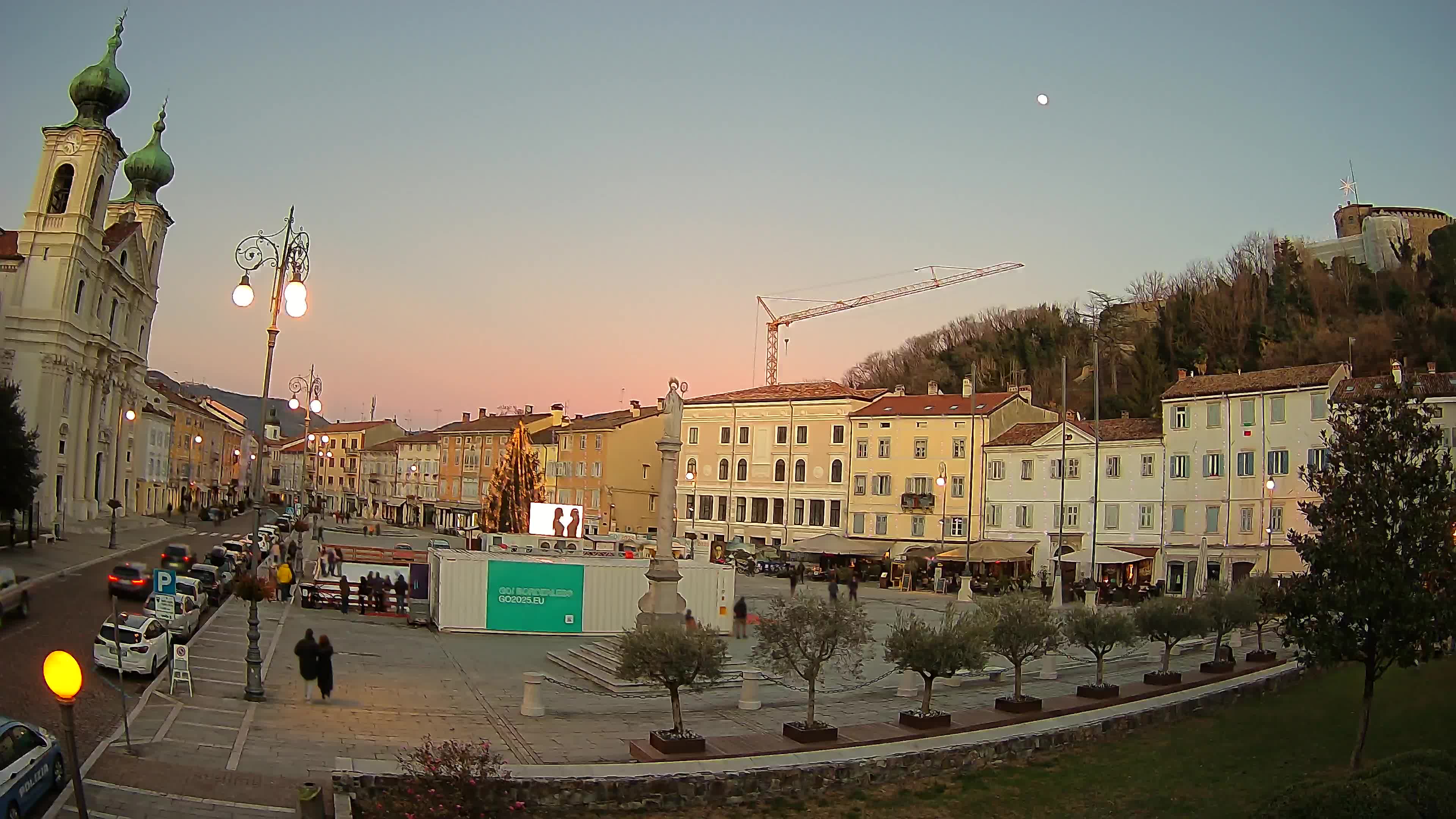 Webcam Gorizia Vittoria square – Cathedral of st. Ignazio