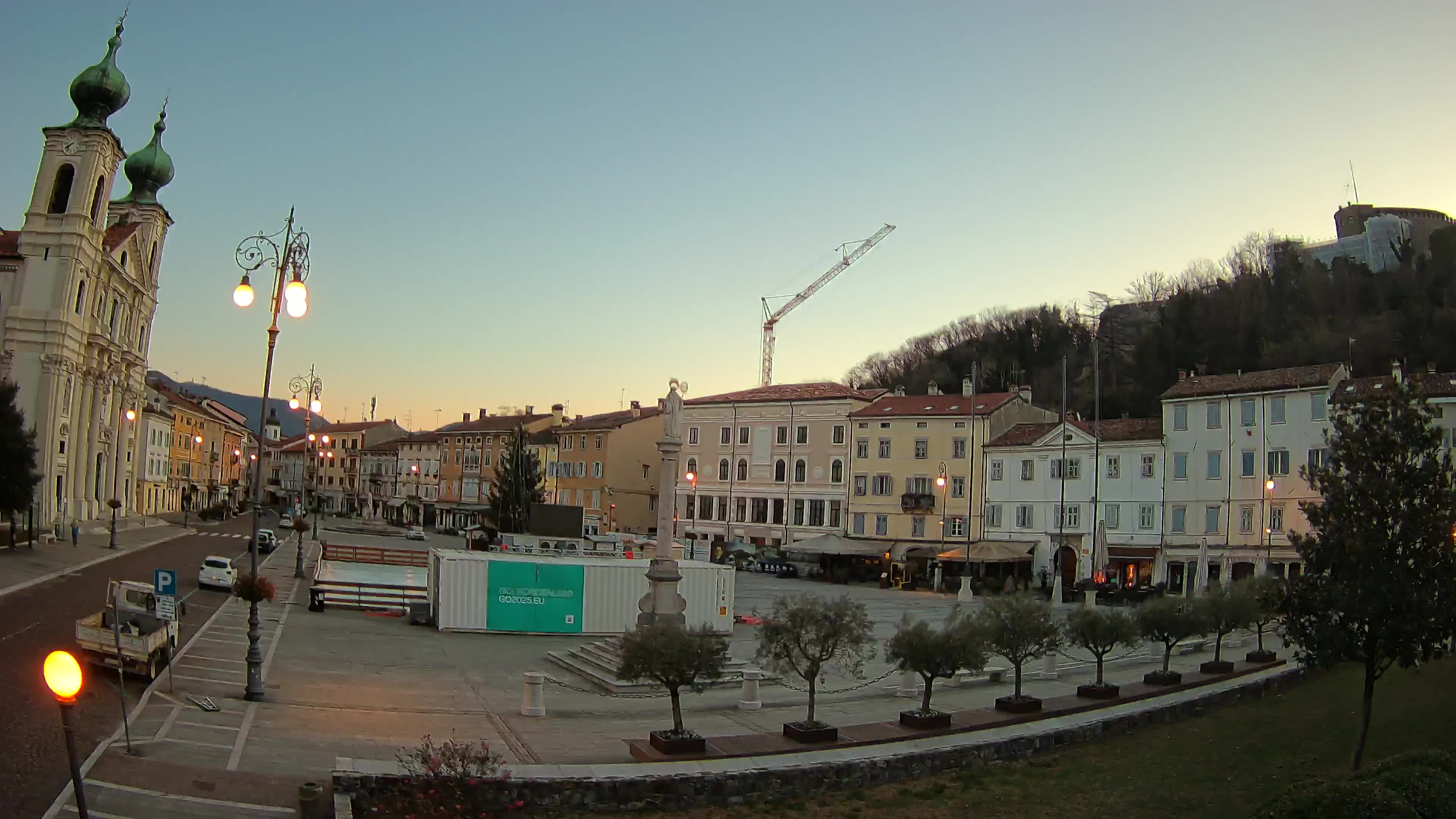 Webcam Gorizia Vittoria square – Cathedral of st. Ignazio