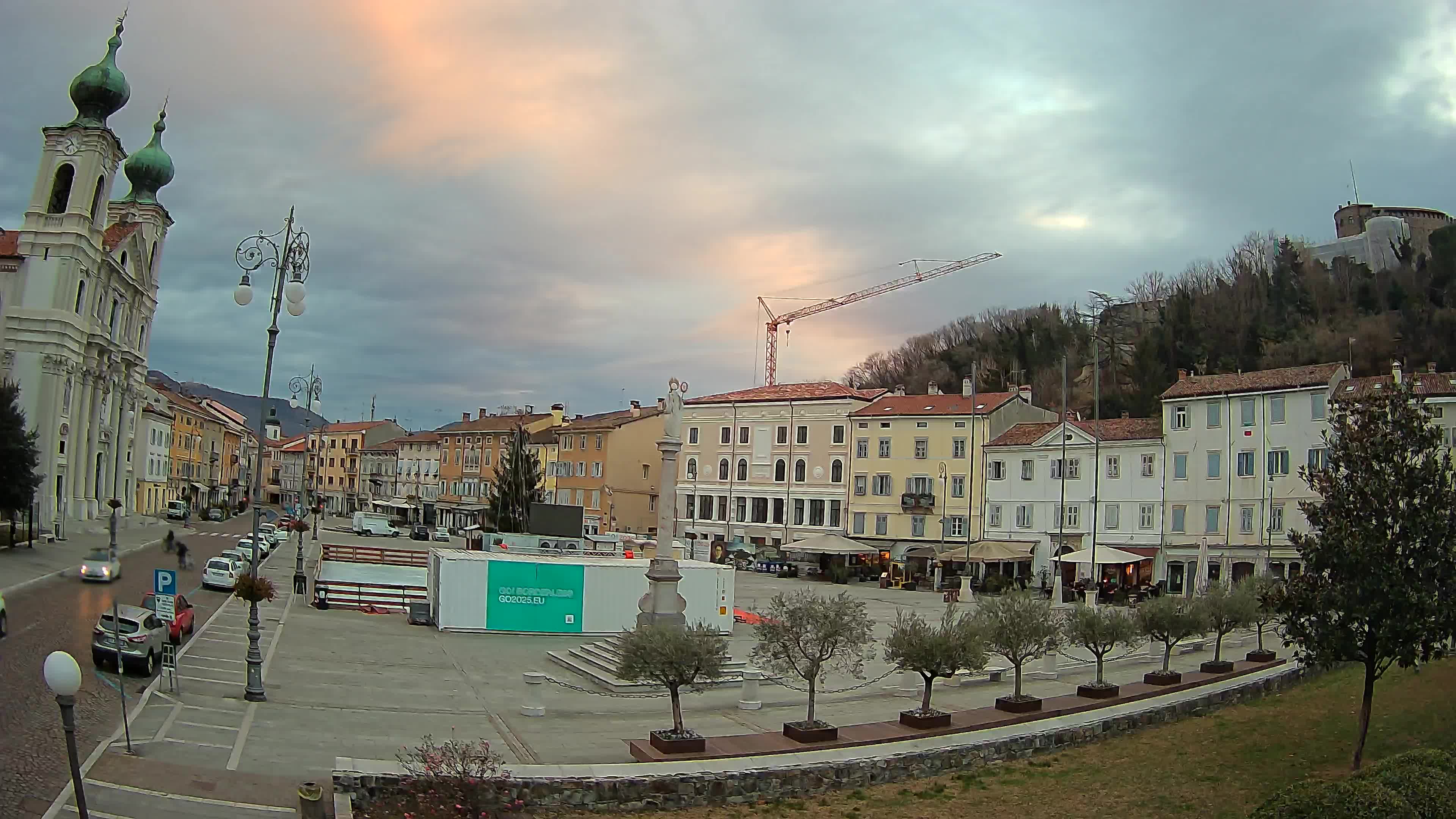 Webcam Gorizia Vittoria square – Cathedral of st. Ignazio