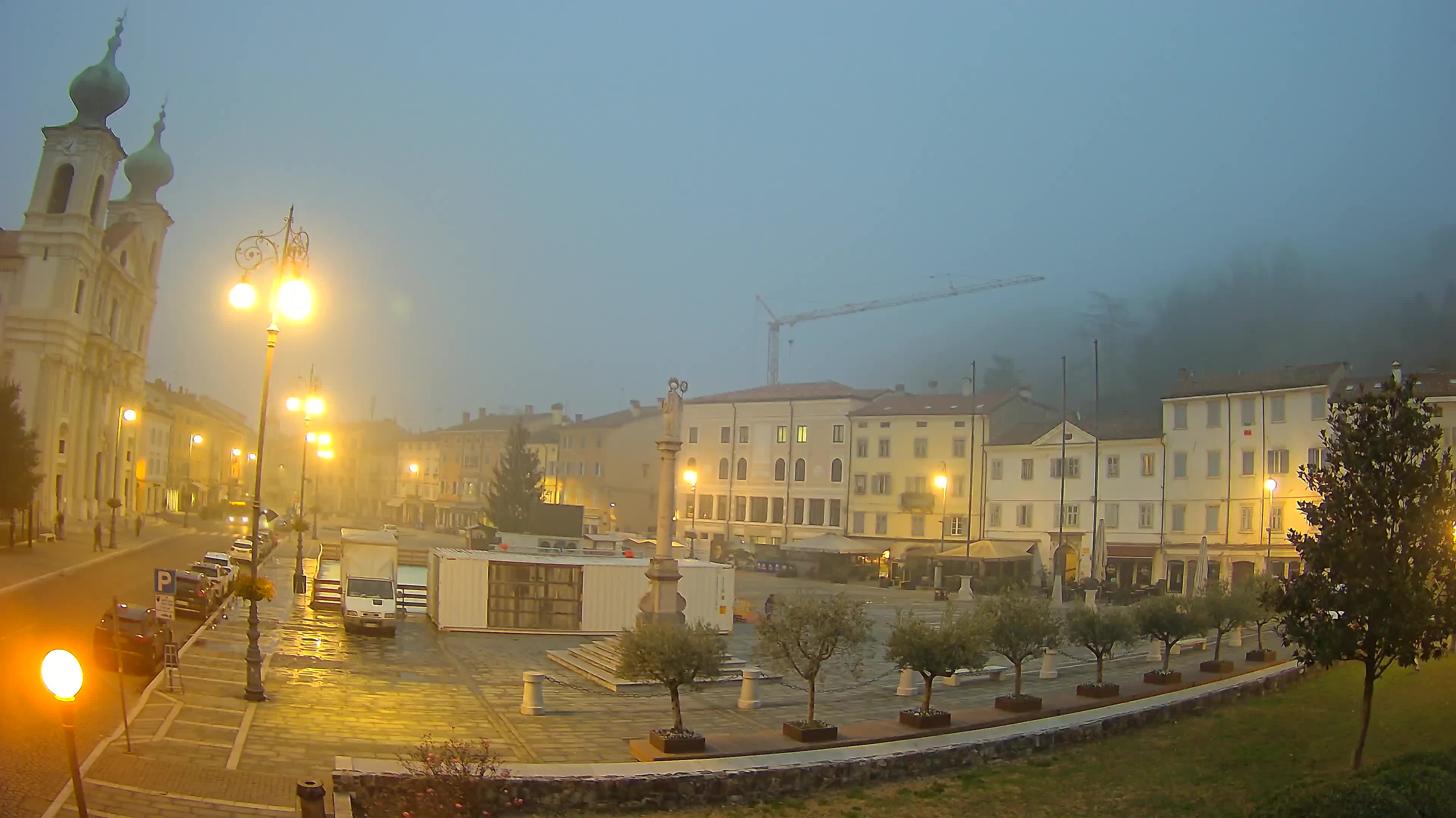 Gorizia – Place Vittoria – Cathédrale st. Ignazio