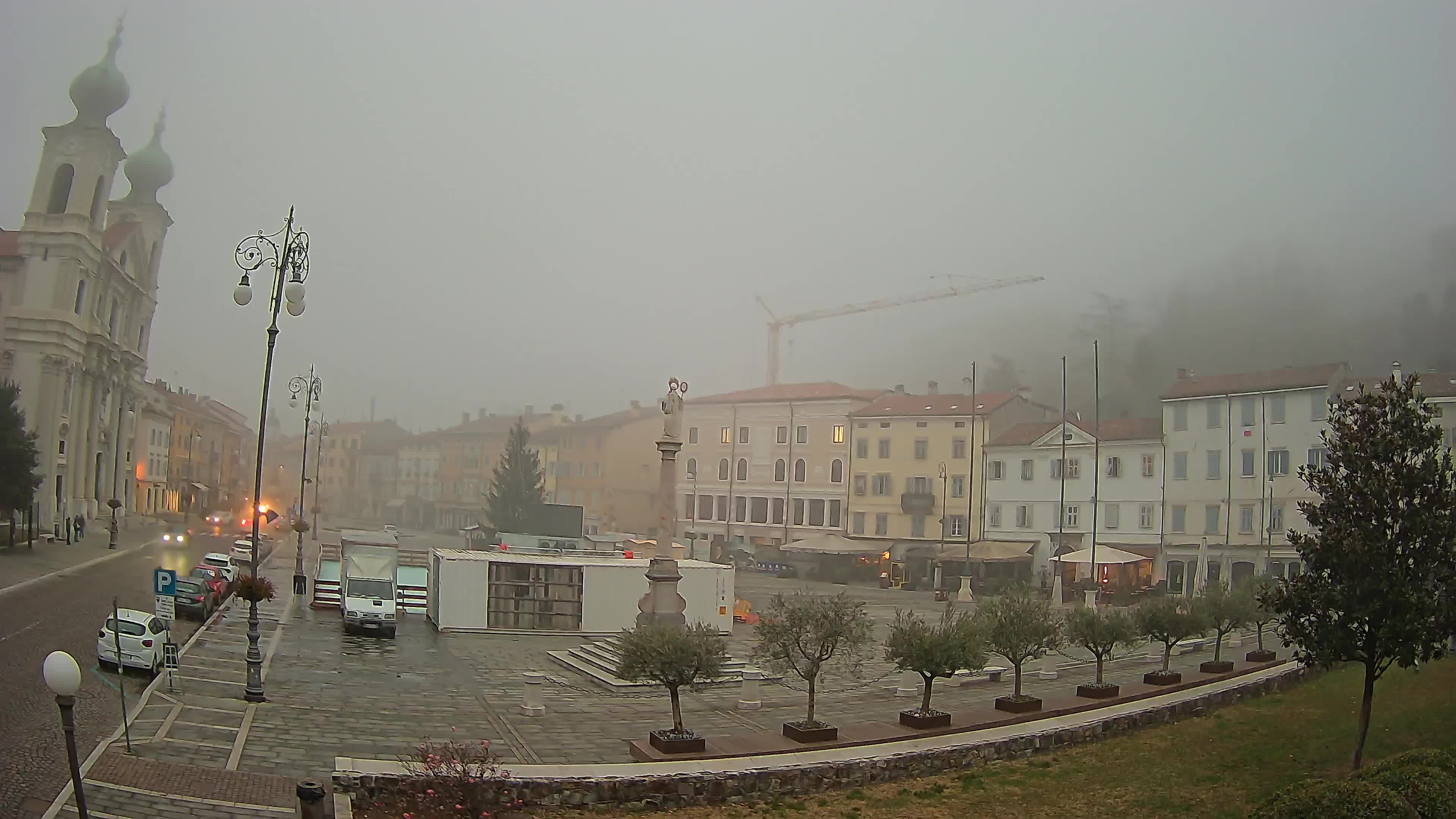 Webcam Gorizia Piazza della Vittoria e Duomo di S. Ignazio