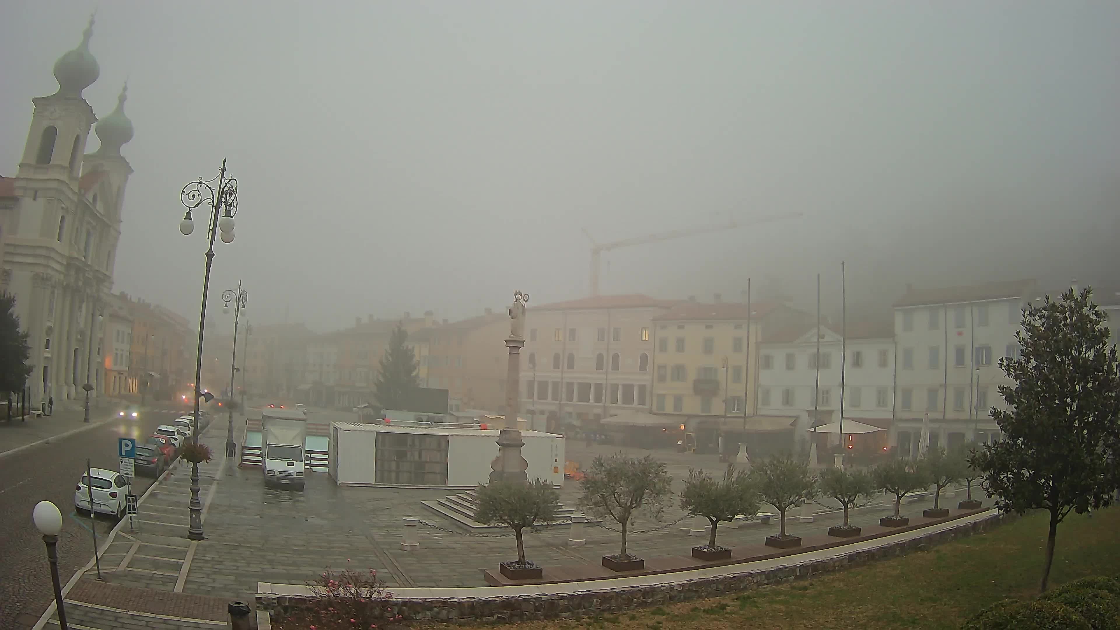 Webcam Gorizia Piazza della Vittoria e Duomo di S. Ignazio