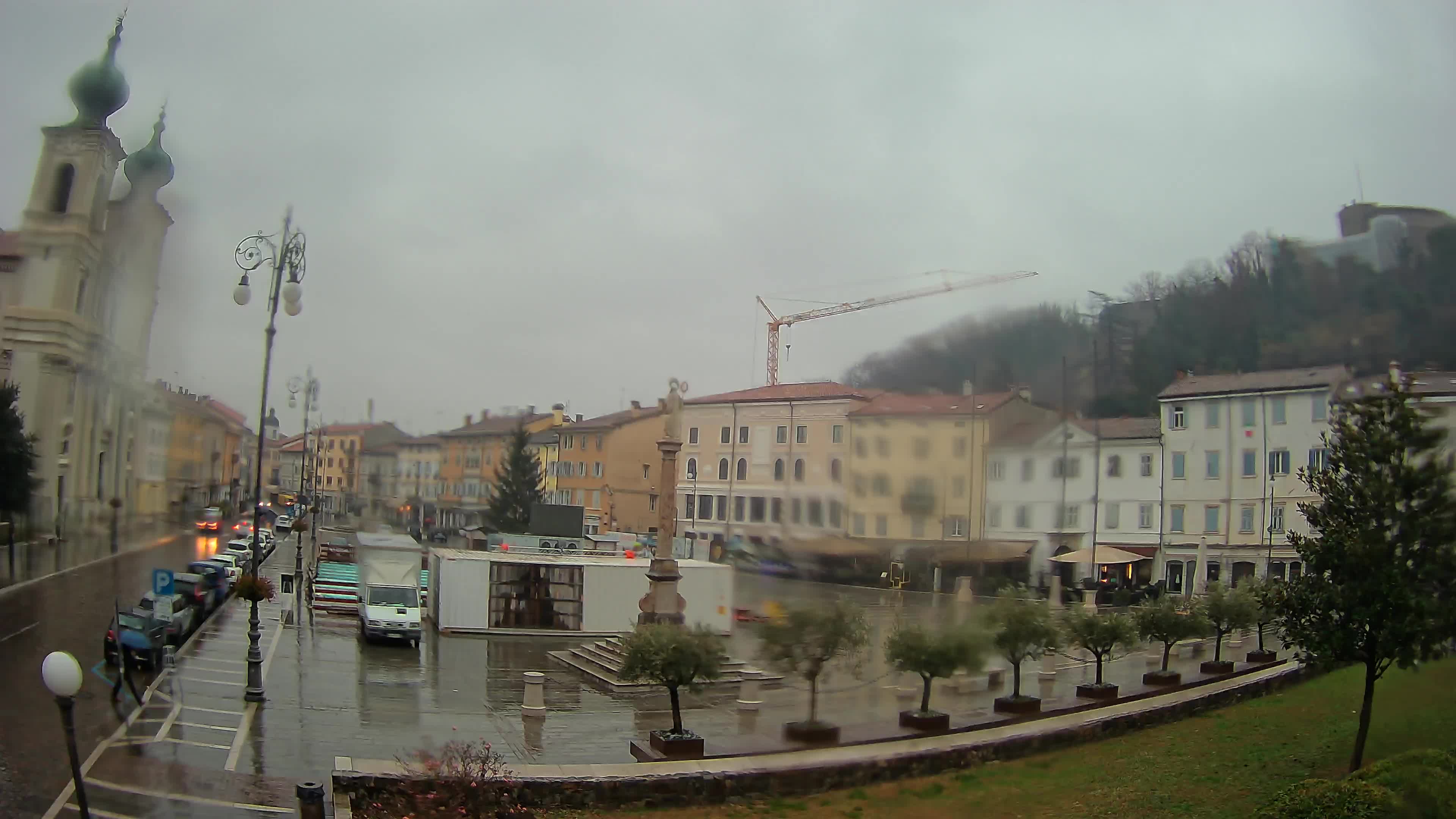 Gorizia – Plaza Vittoria – Catedral de San Pedro. Ignacio