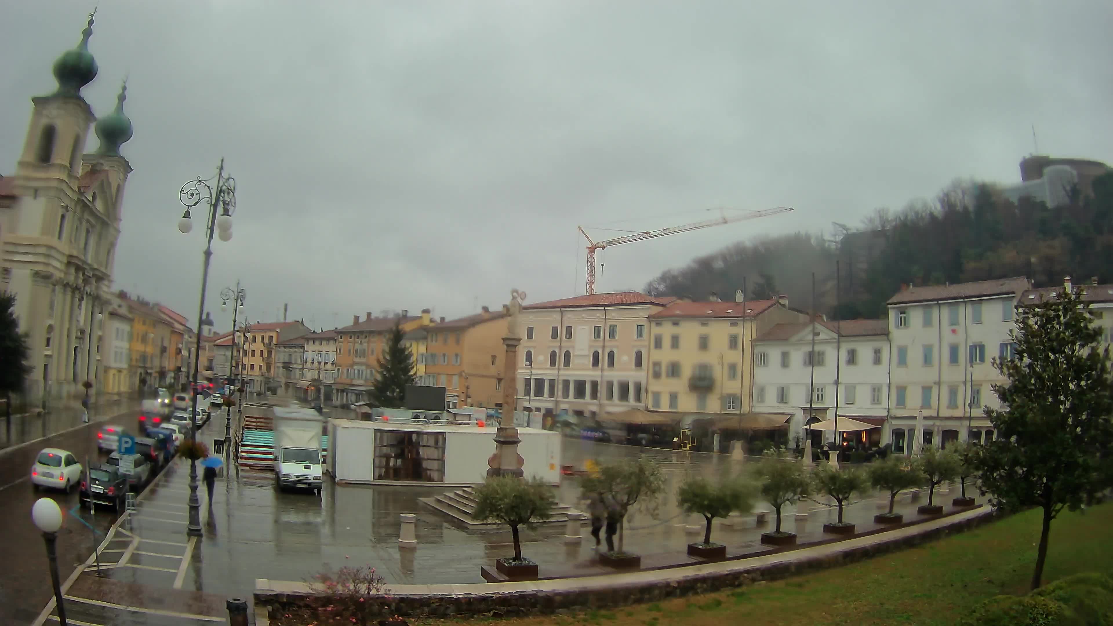 Webcam Gorizia Piazza della Vittoria e Duomo di S. Ignazio