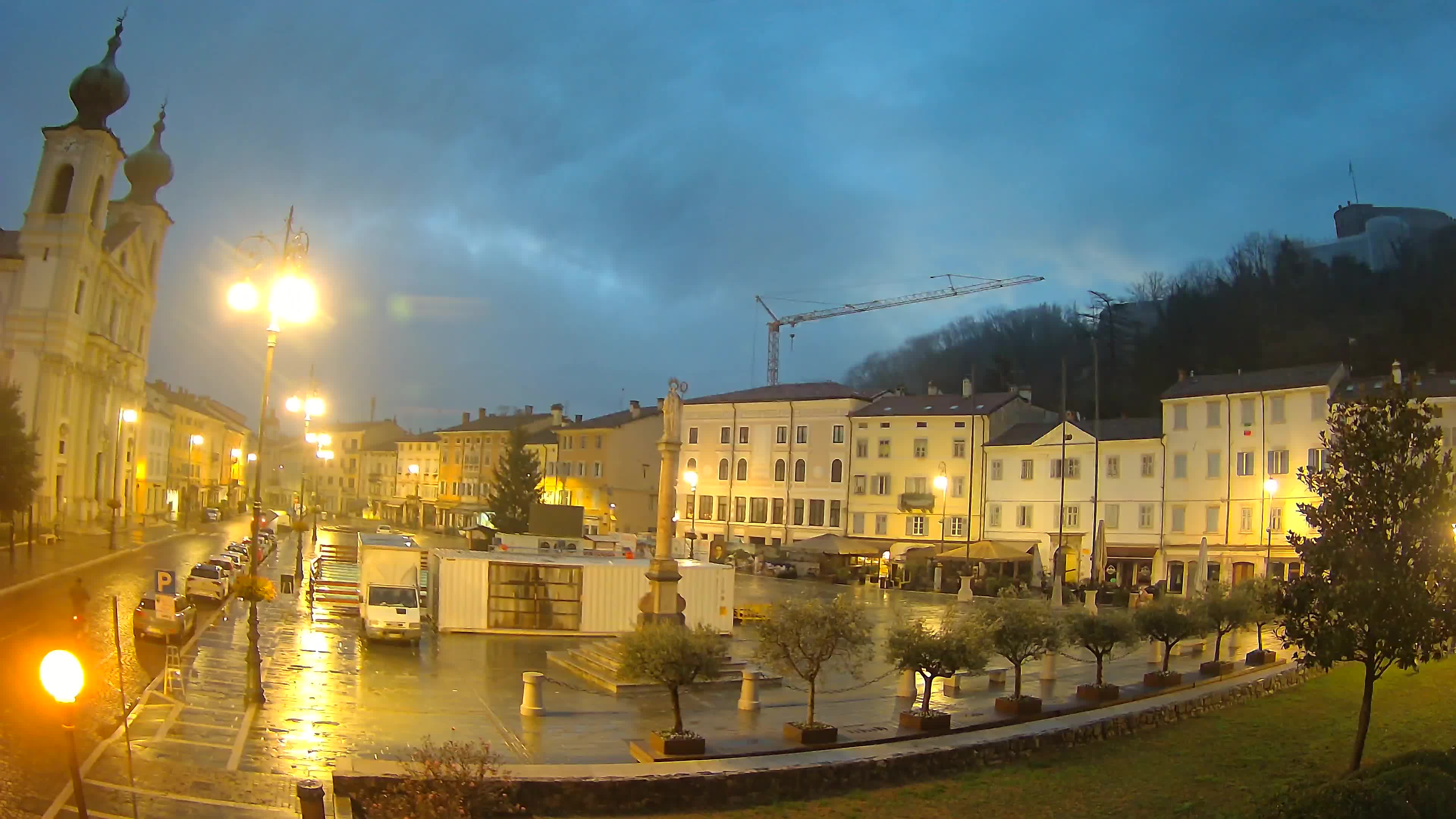 Gorizia – Place Vittoria – Cathédrale st. Ignazio