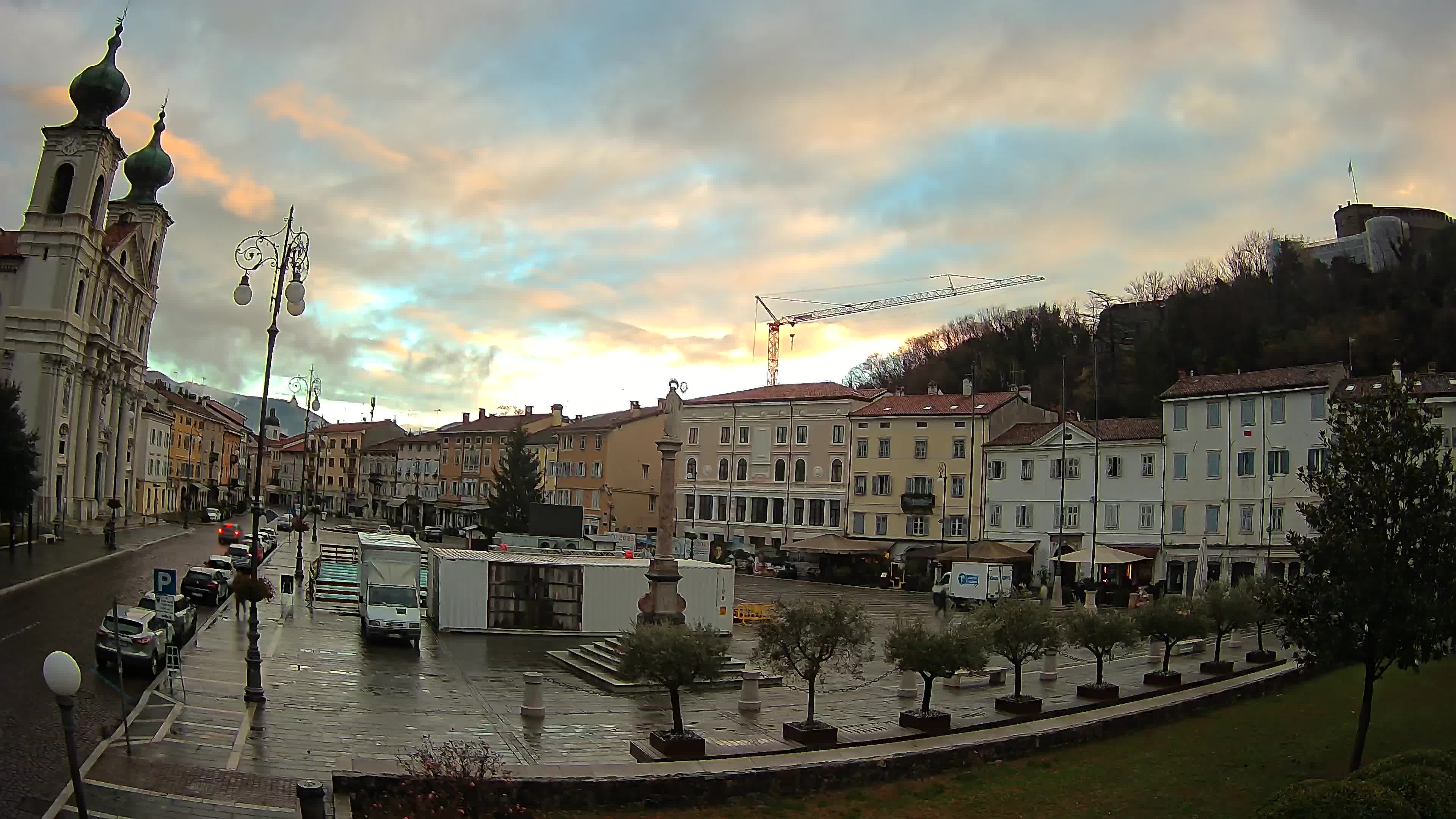 Gorizia – Plaza Vittoria – Catedral de San Pedro. Ignacio