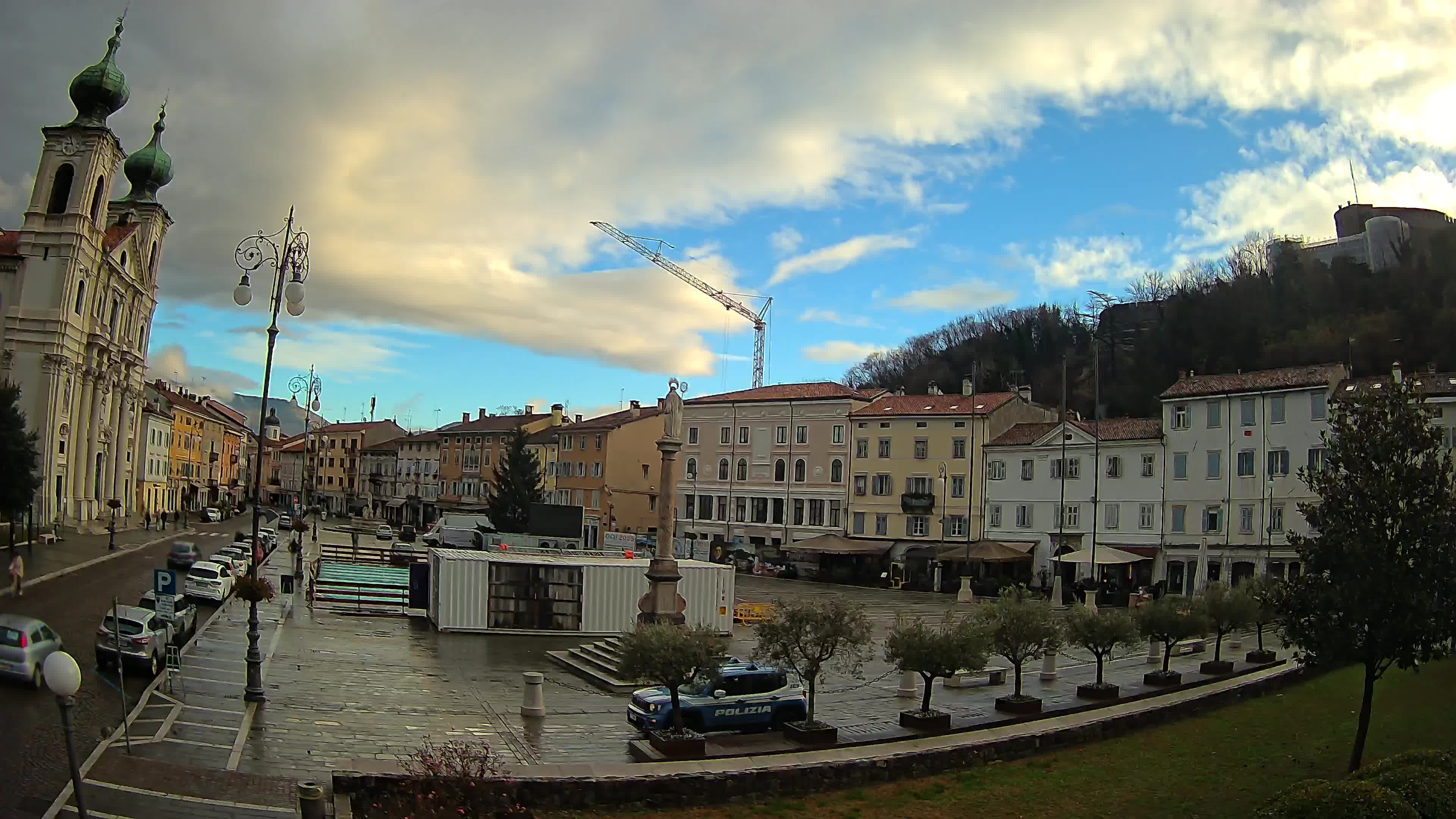 Webcam Gorizia Piazza della Vittoria e Duomo di S. Ignazio