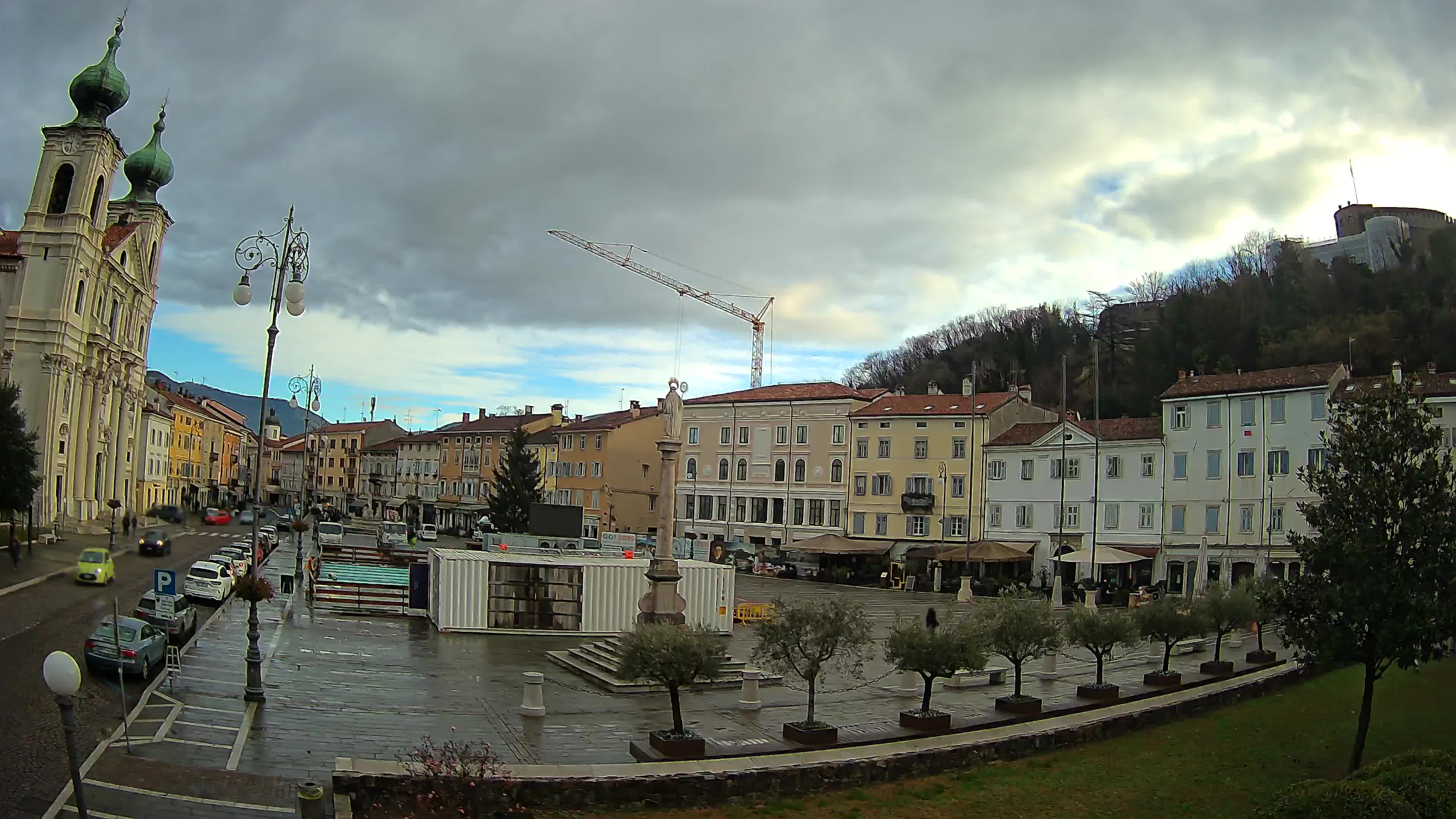 Webcam Gorizia Vittoria square – Cathedral of st. Ignazio