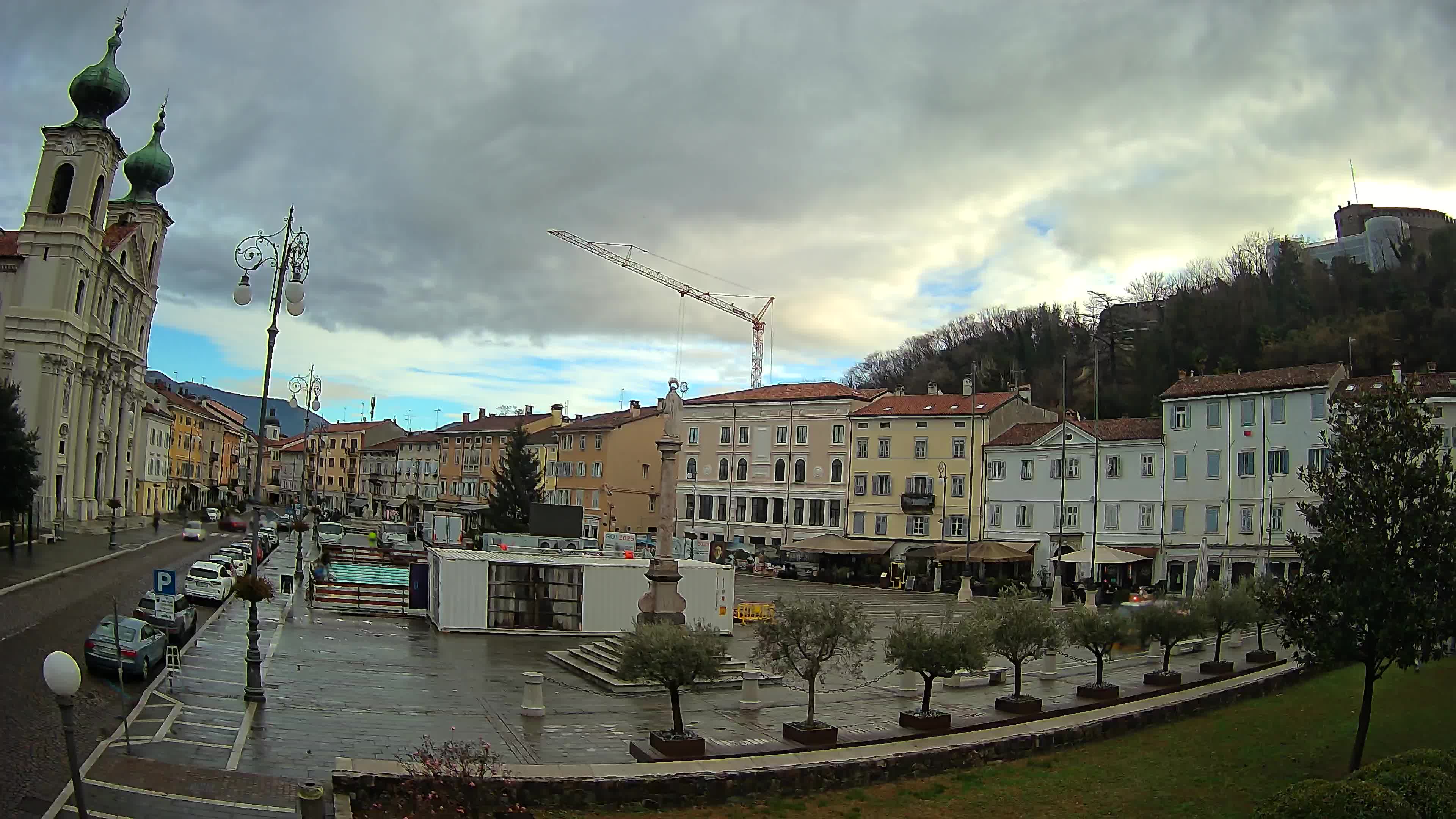 Webcam Gorizia Vittoria square – Cathedral of st. Ignazio