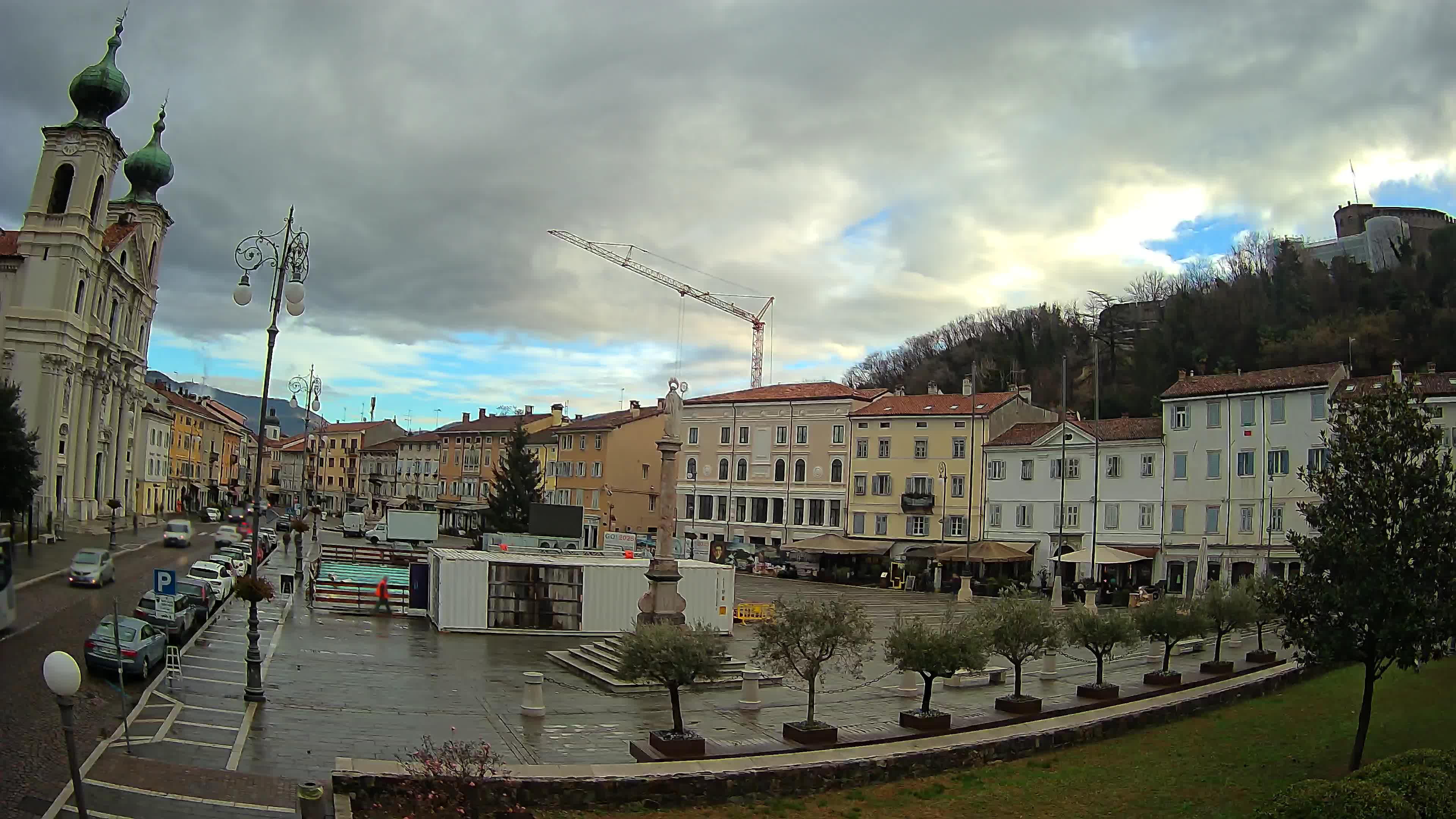 Webcam Gorizia Vittoria square – Cathedral of st. Ignazio