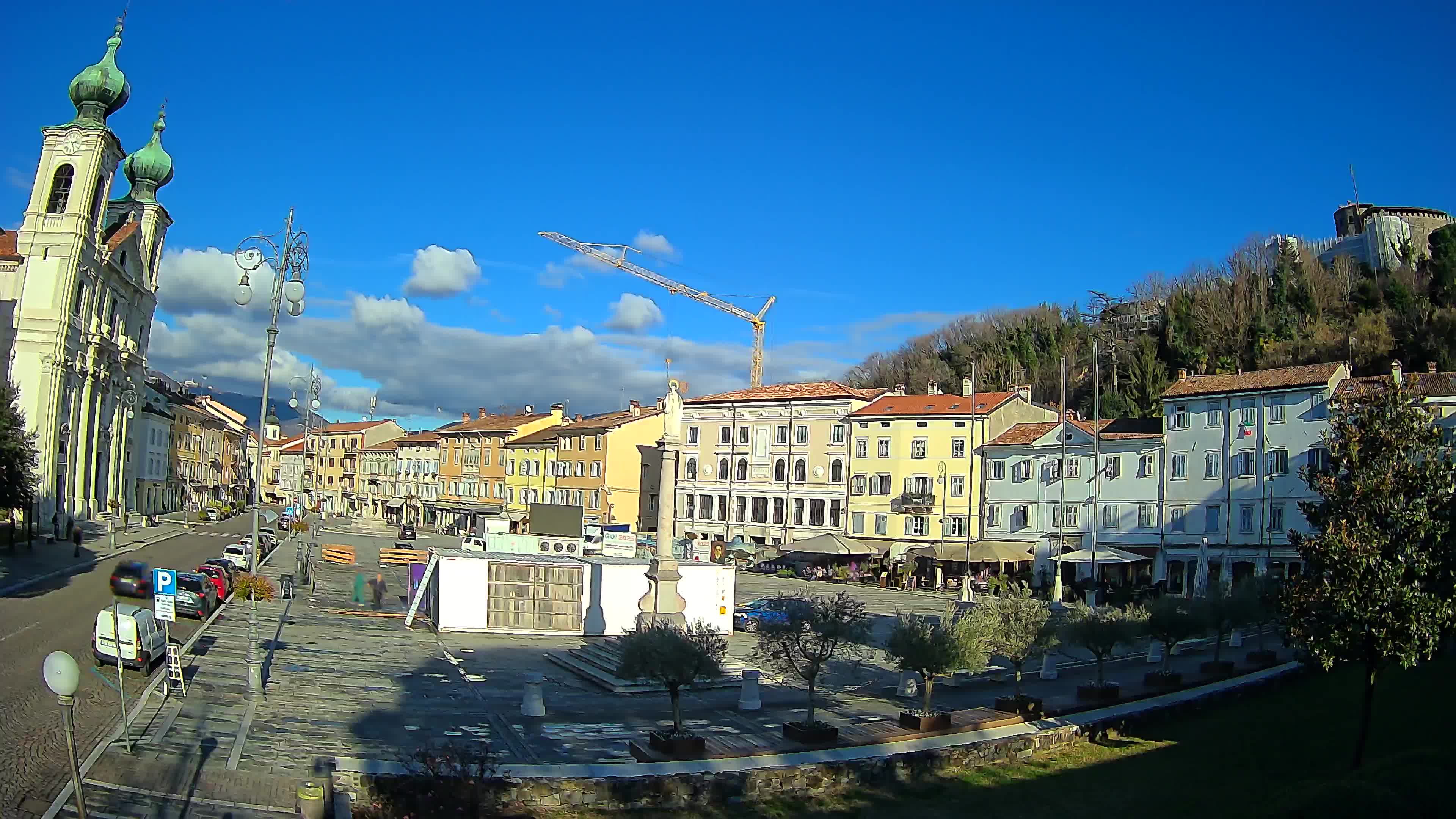 Webcam Gorizia Piazza della Vittoria e Duomo di S. Ignazio