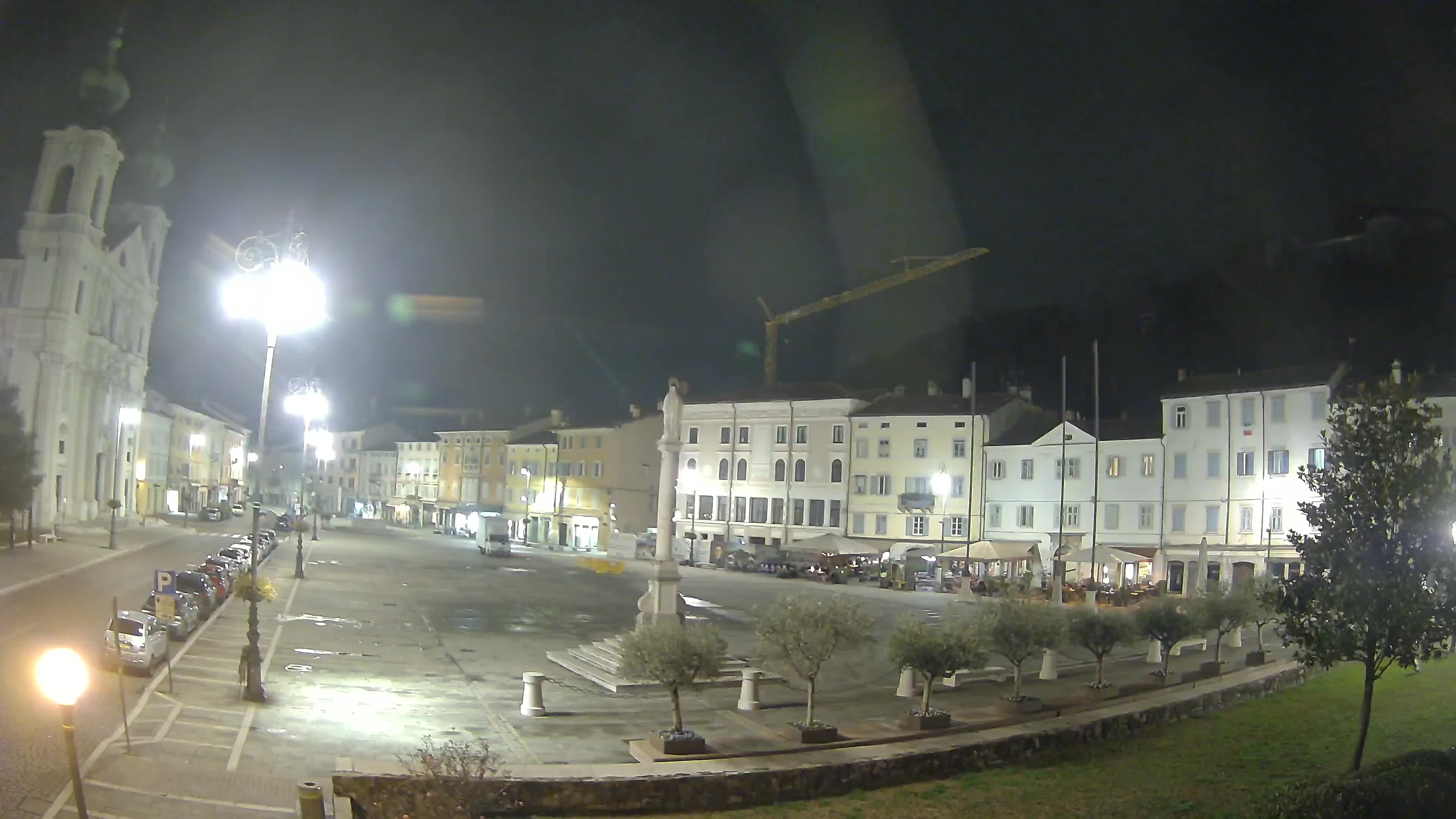 Webcam Gorizia Piazza della Vittoria e Duomo di S. Ignazio