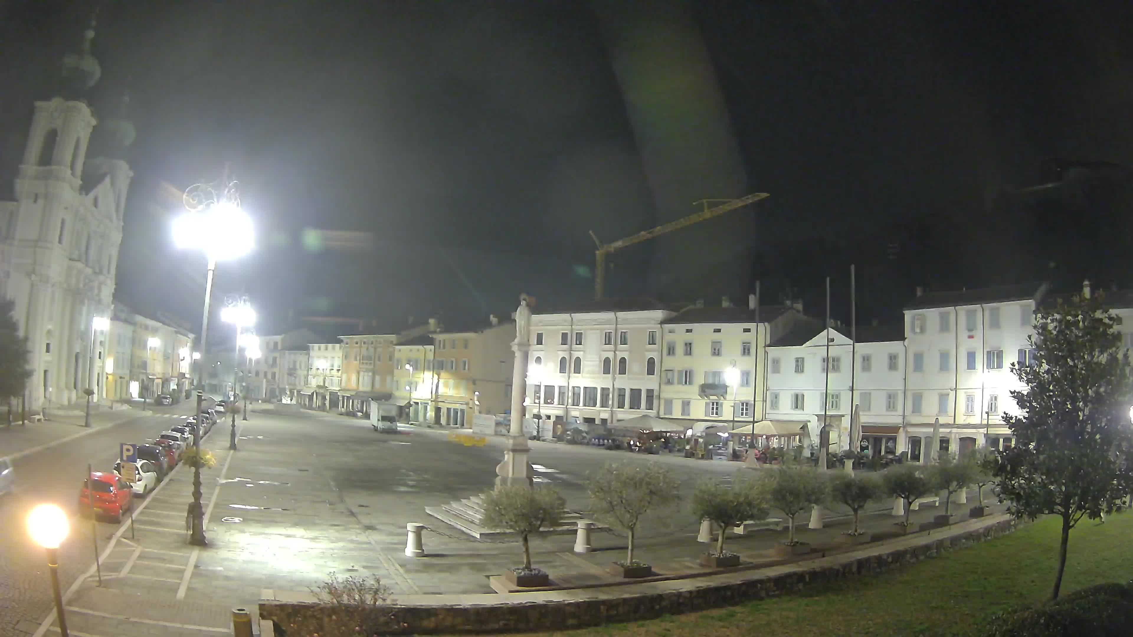 Webcam Gorizia Piazza della Vittoria e Duomo di S. Ignazio