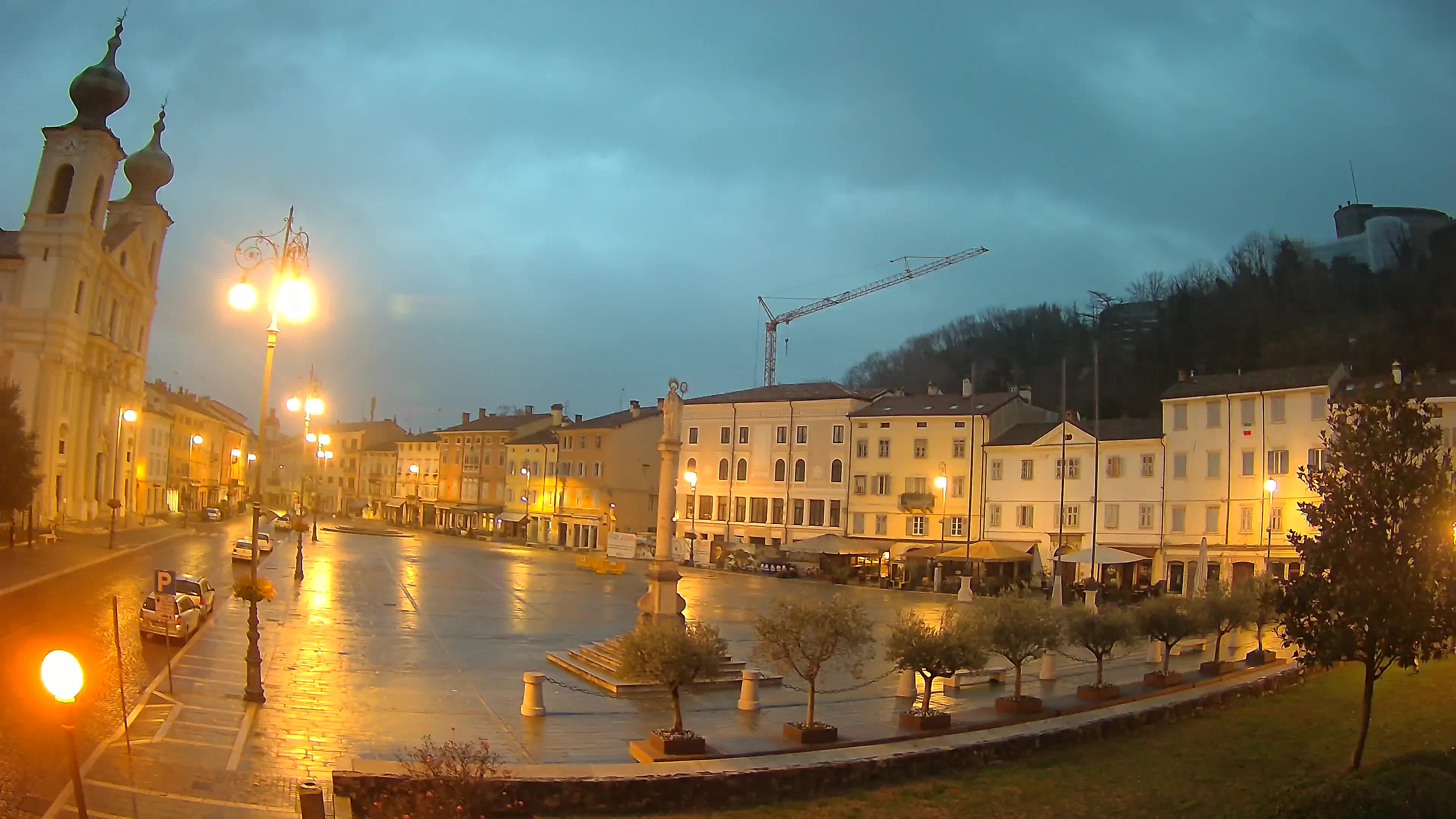 Gorizia – Place Vittoria – Cathédrale st. Ignazio