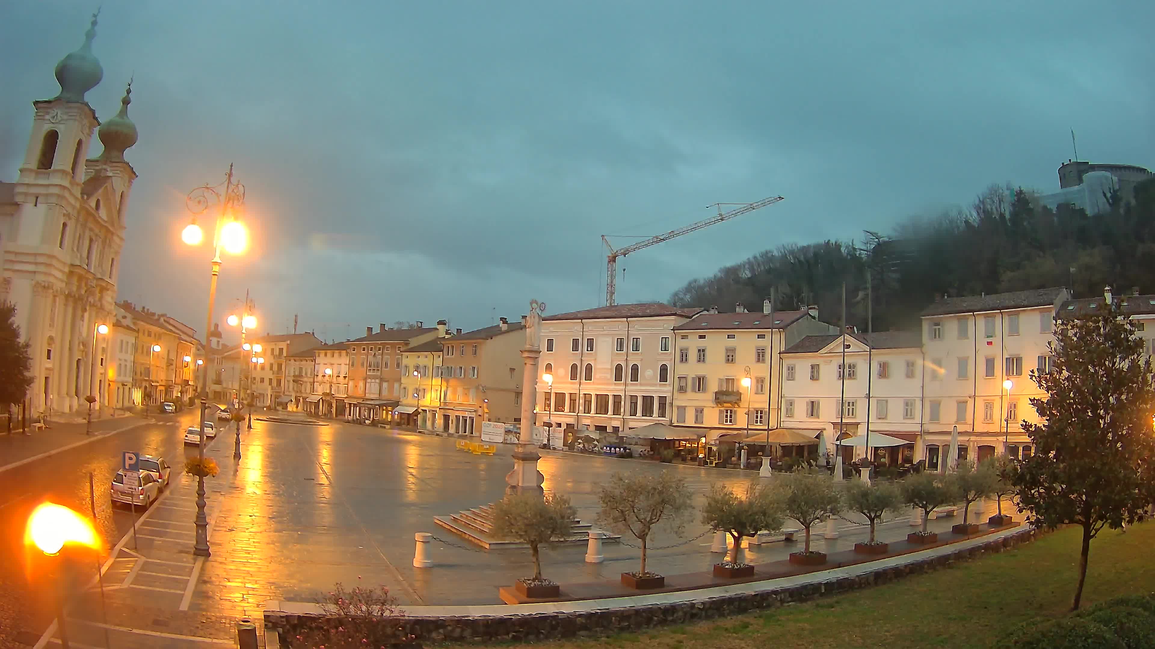 Gorizia – Place Vittoria – Cathédrale st. Ignazio