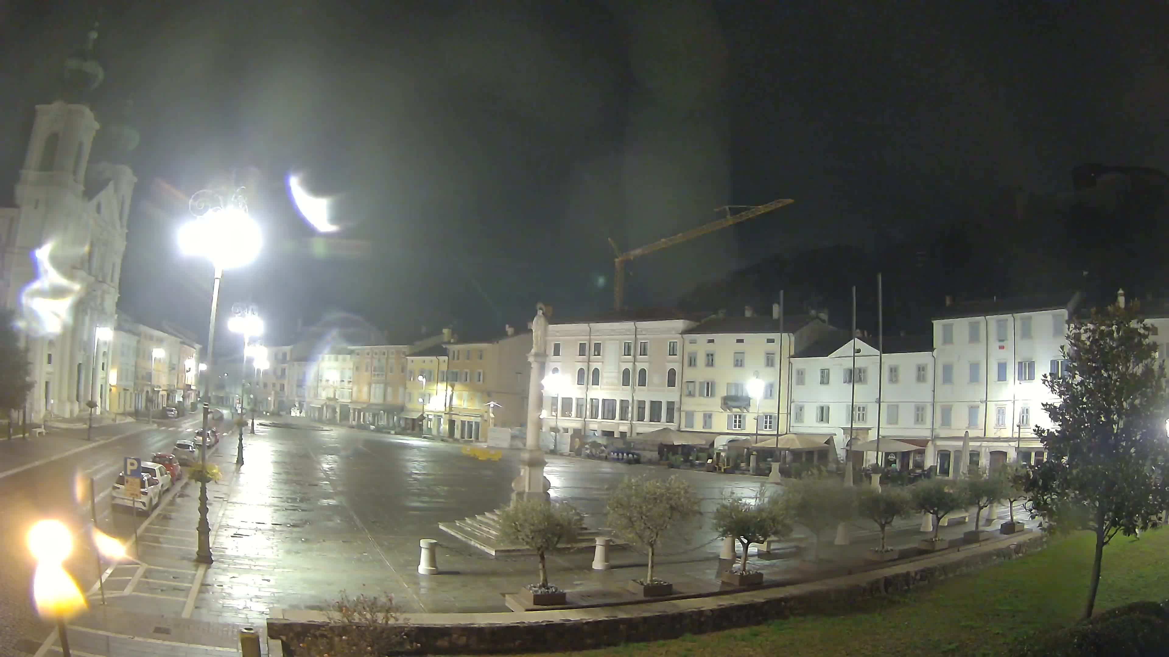 Webcam Gorizia Piazza della Vittoria e Duomo di S. Ignazio