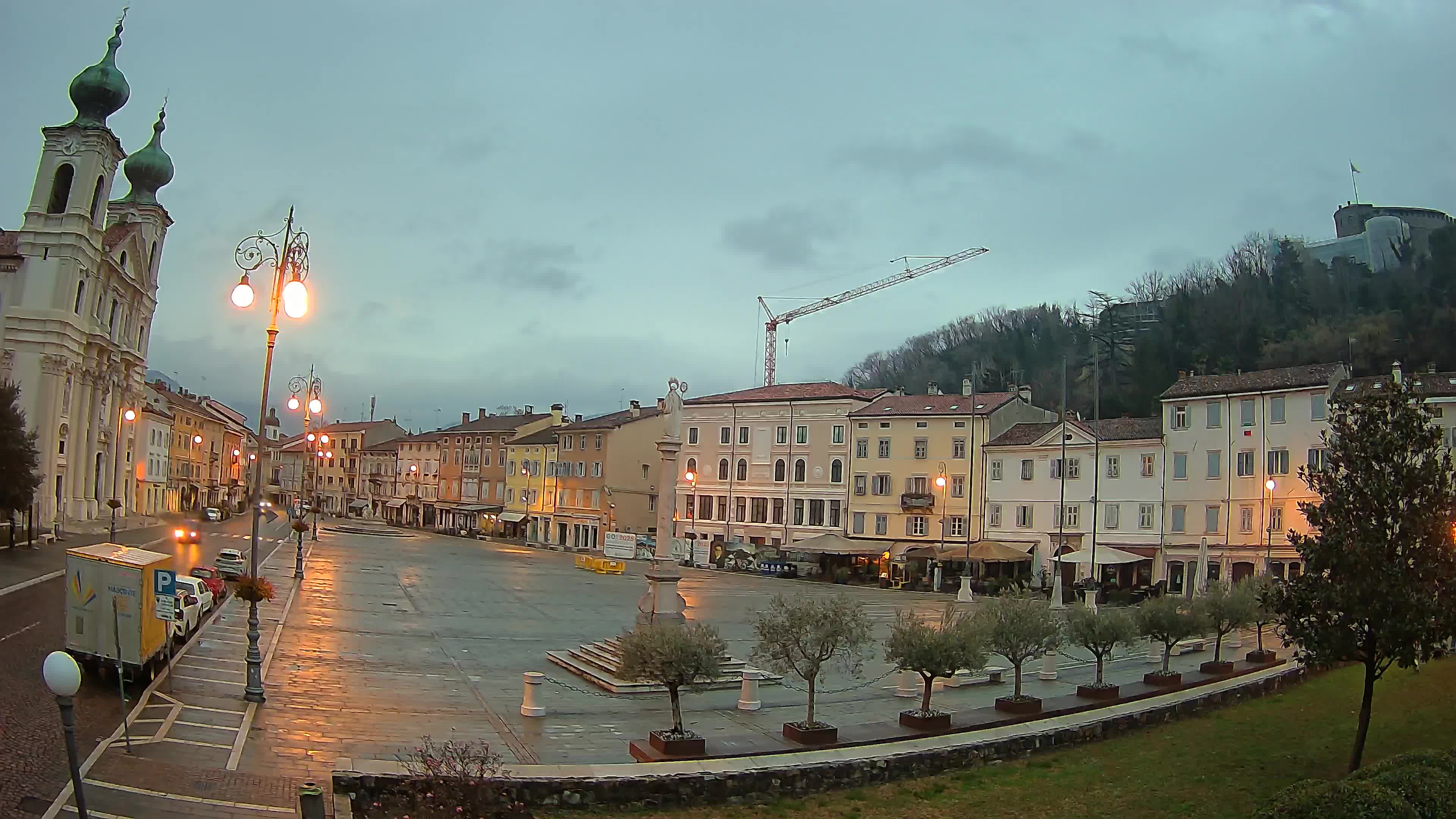 Gorizia – Place Vittoria – Cathédrale st. Ignazio