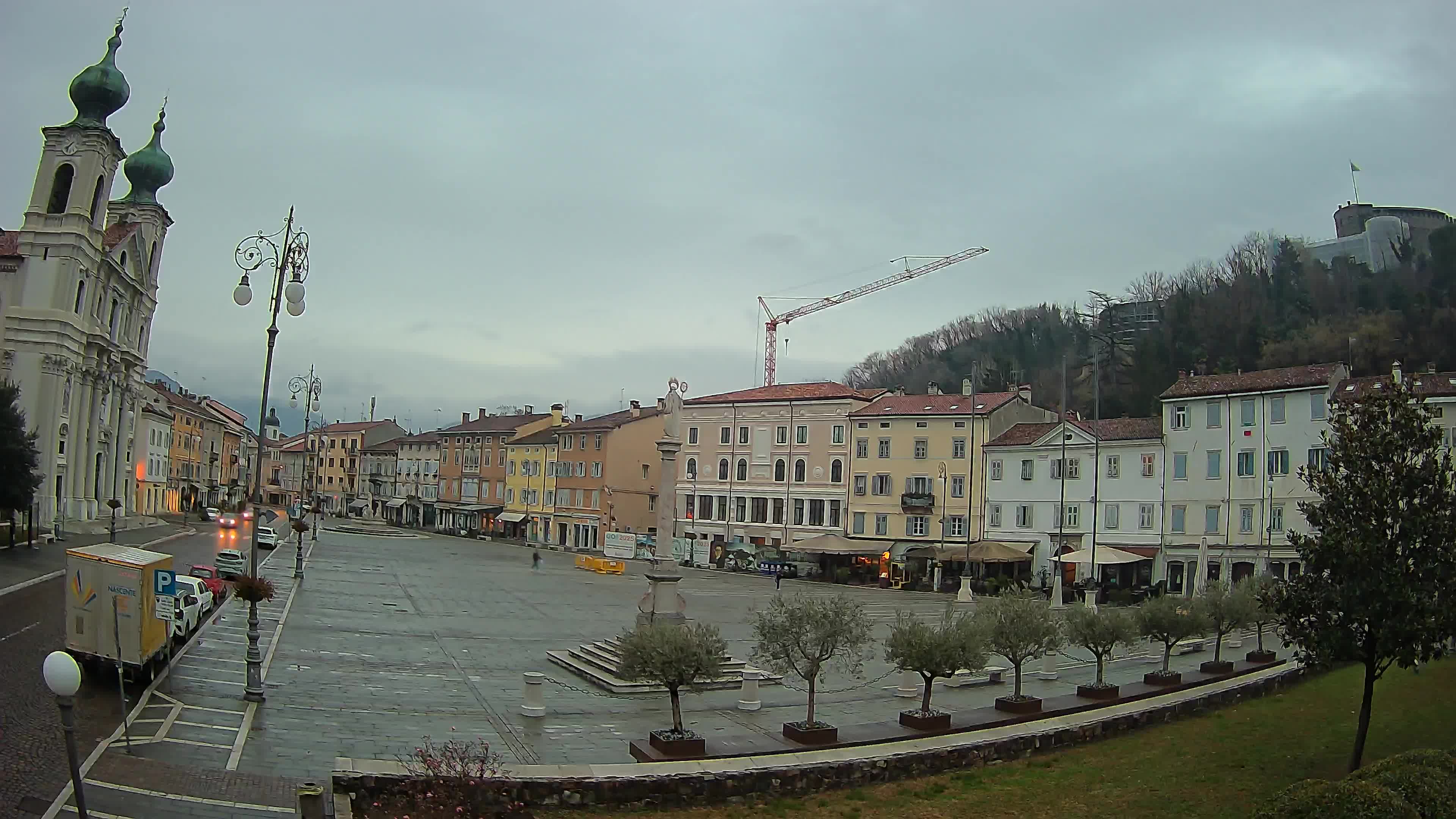 Gorizia – Plaza Vittoria – Catedral de San Pedro. Ignacio