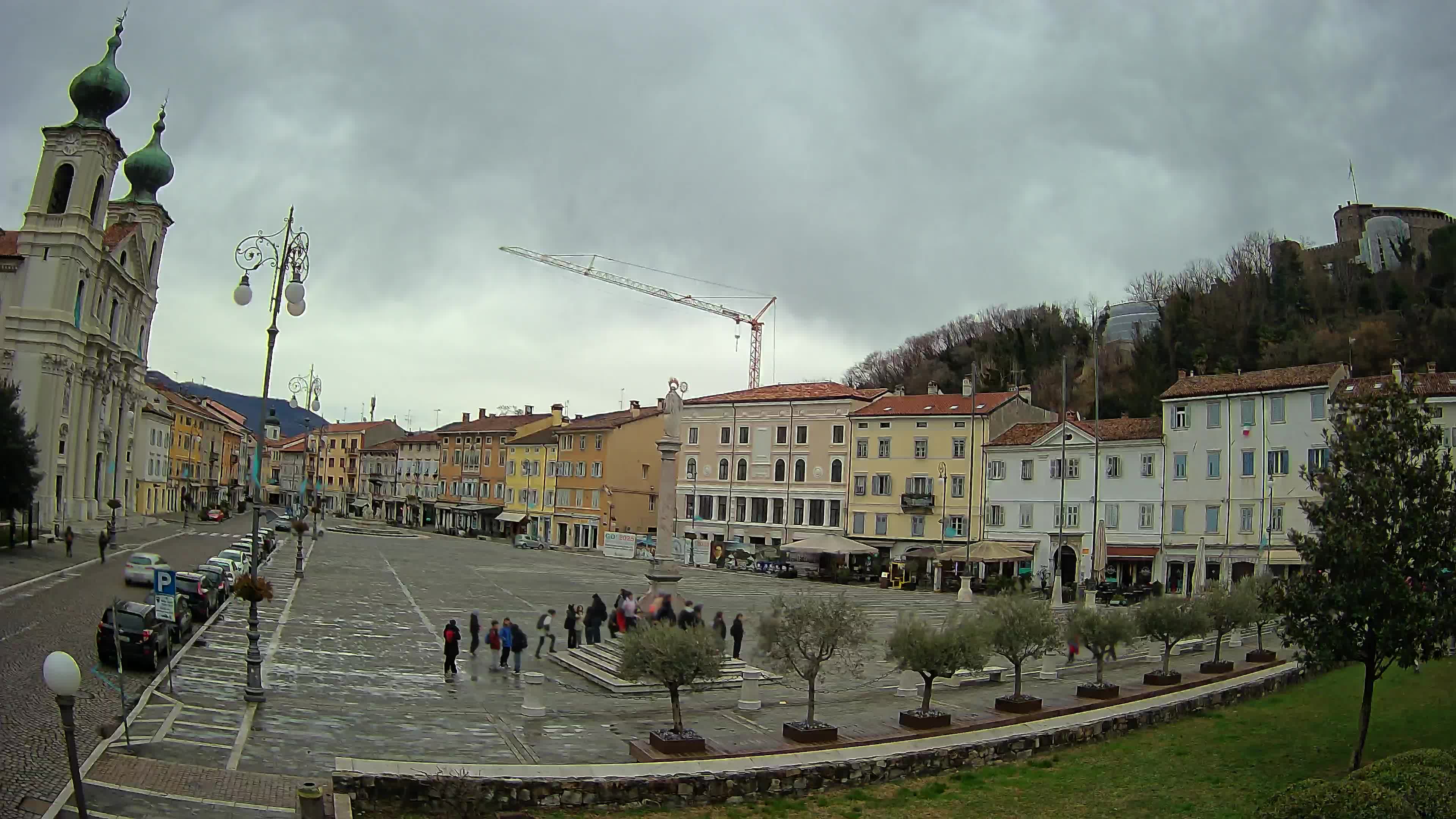 Webcam Gorizia Piazza della Vittoria e Duomo di S. Ignazio