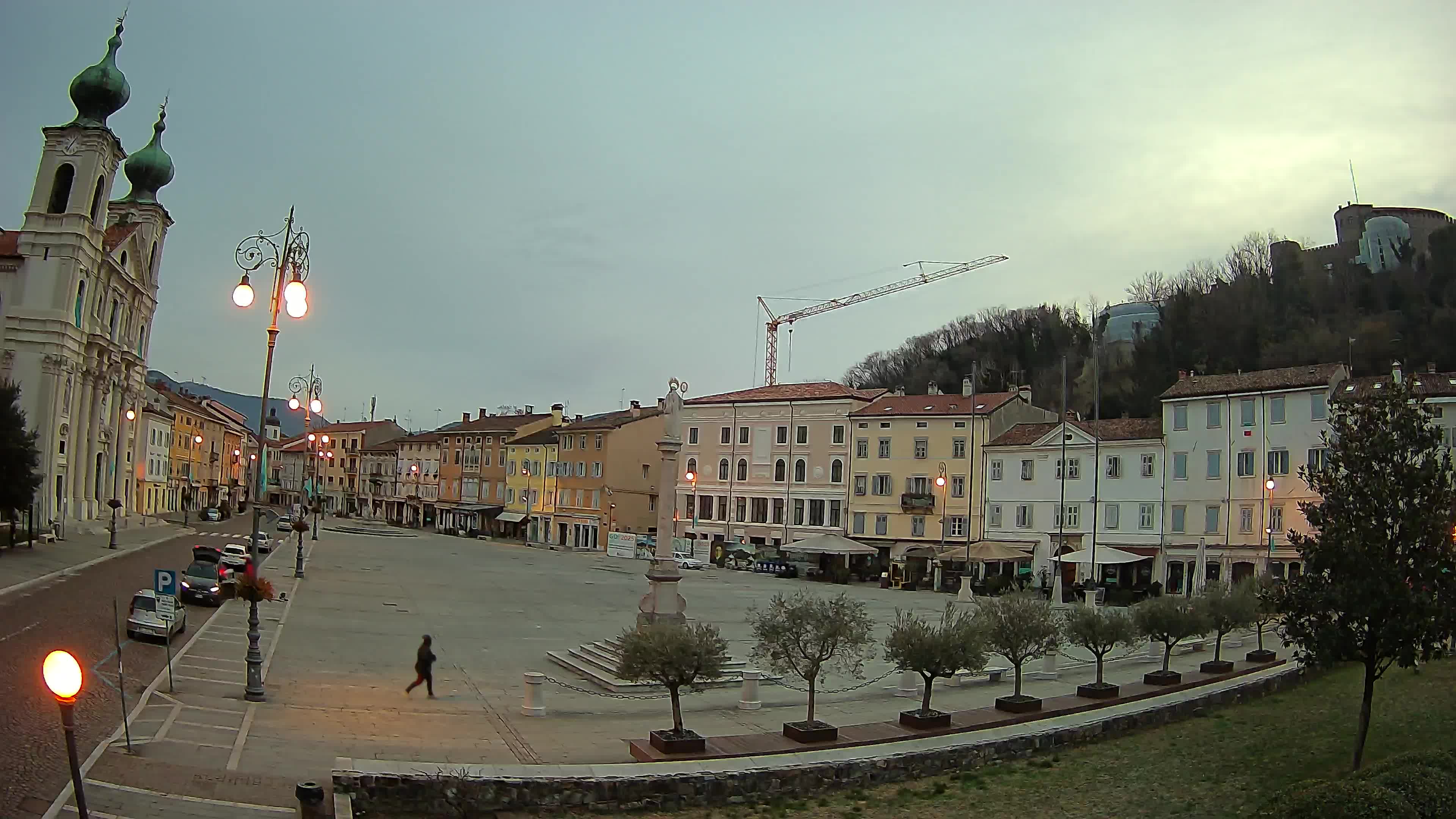 Webcam Gorizia Vittoria square – Cathedral of st. Ignazio