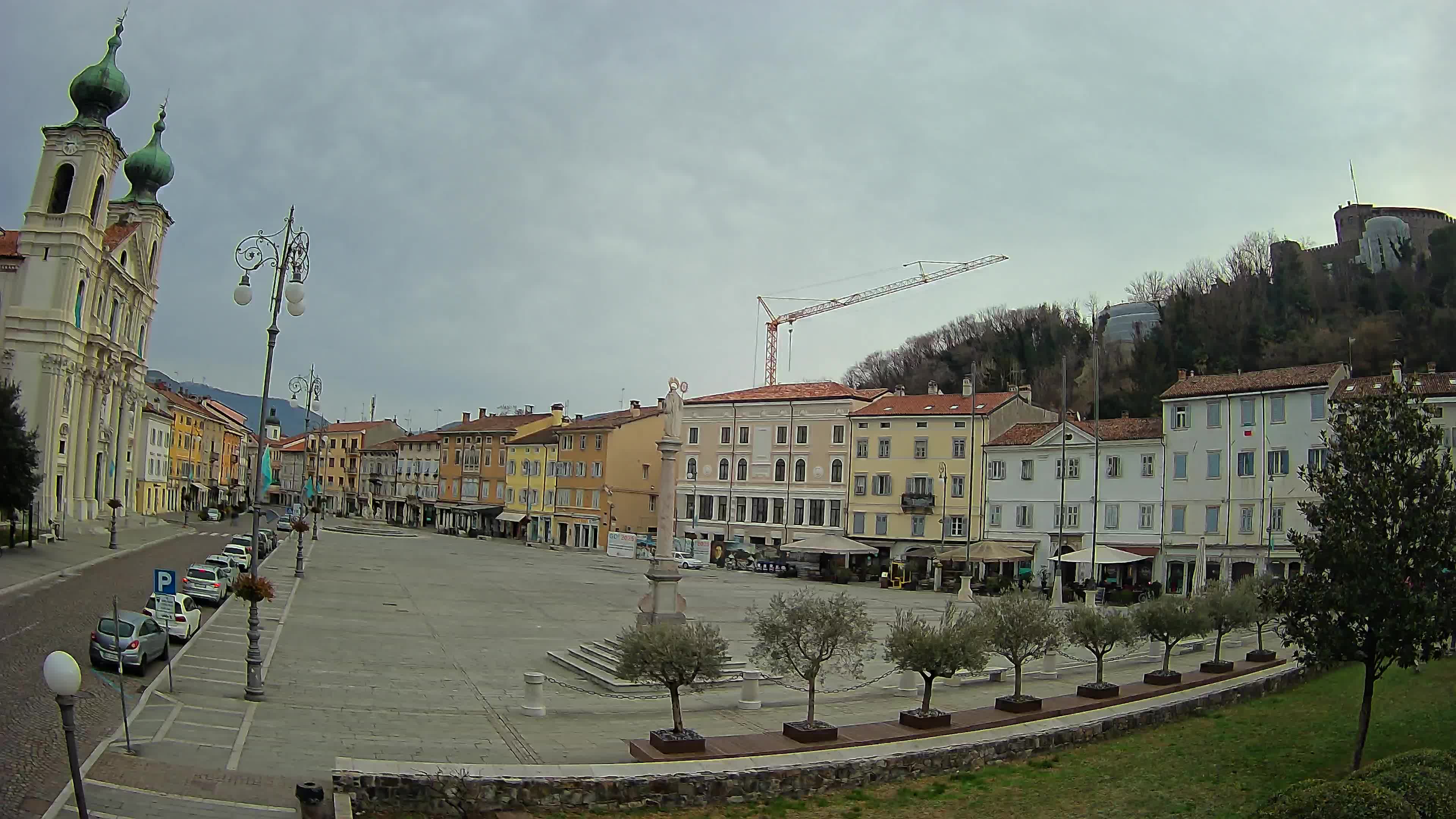 Gorizia – Plaza Vittoria – Catedral de San Pedro. Ignacio