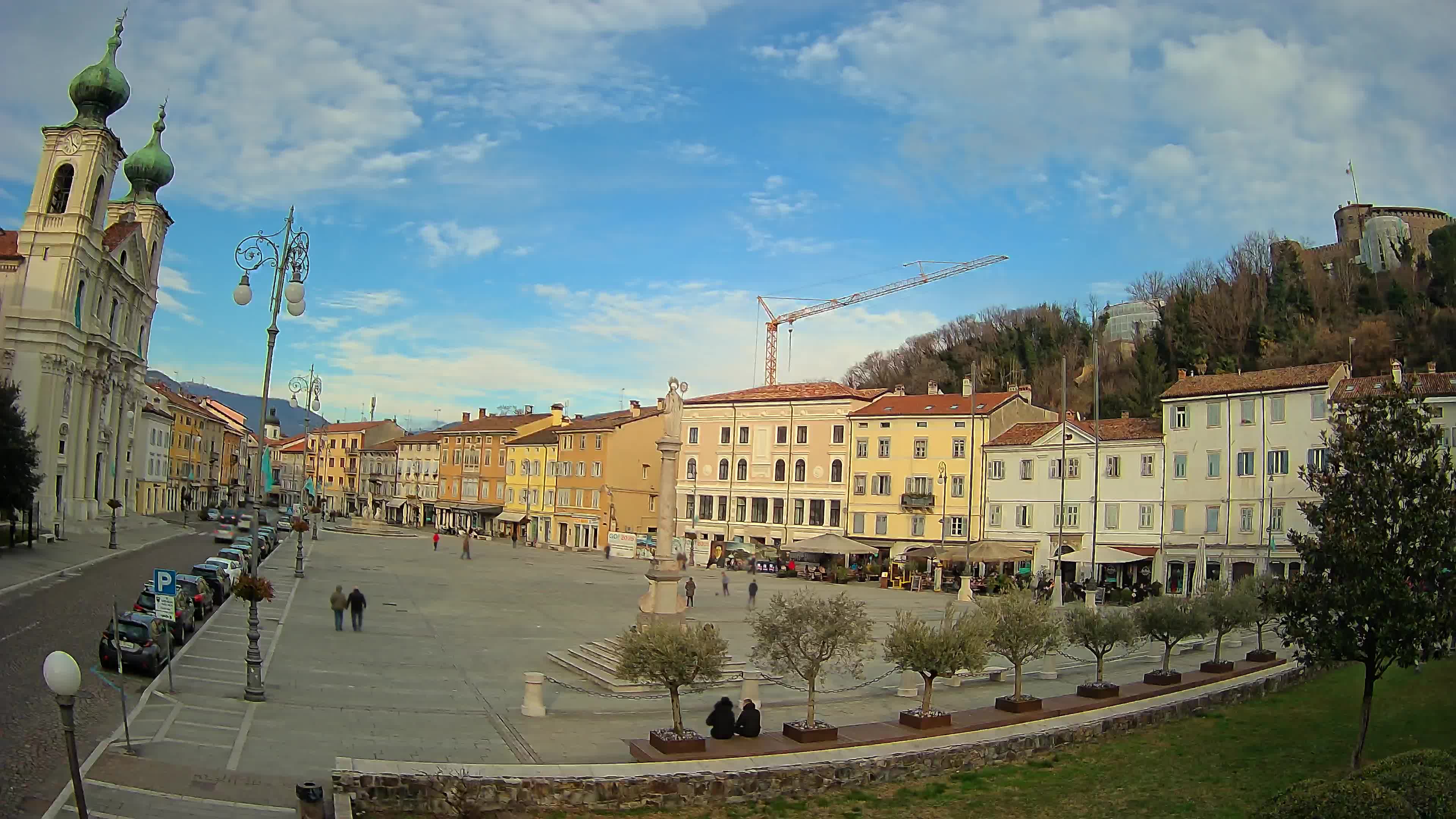 Webcam Gorizia Piazza della Vittoria e Duomo di S. Ignazio