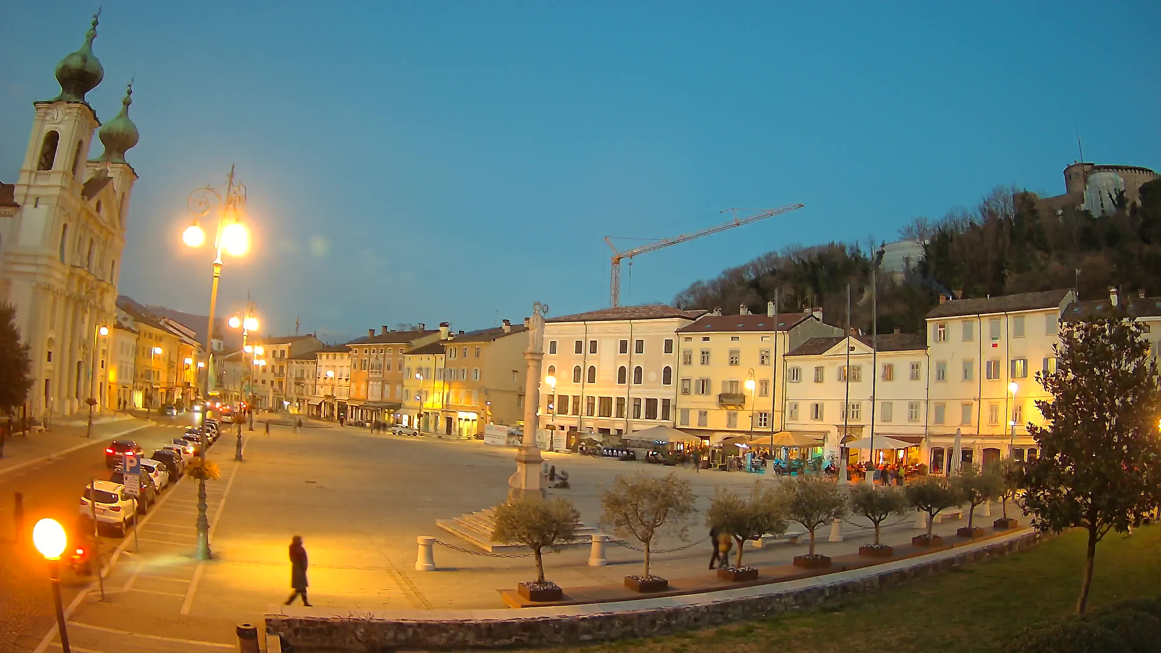 Webcam Gorizia Piazza della Vittoria e Duomo di S. Ignazio