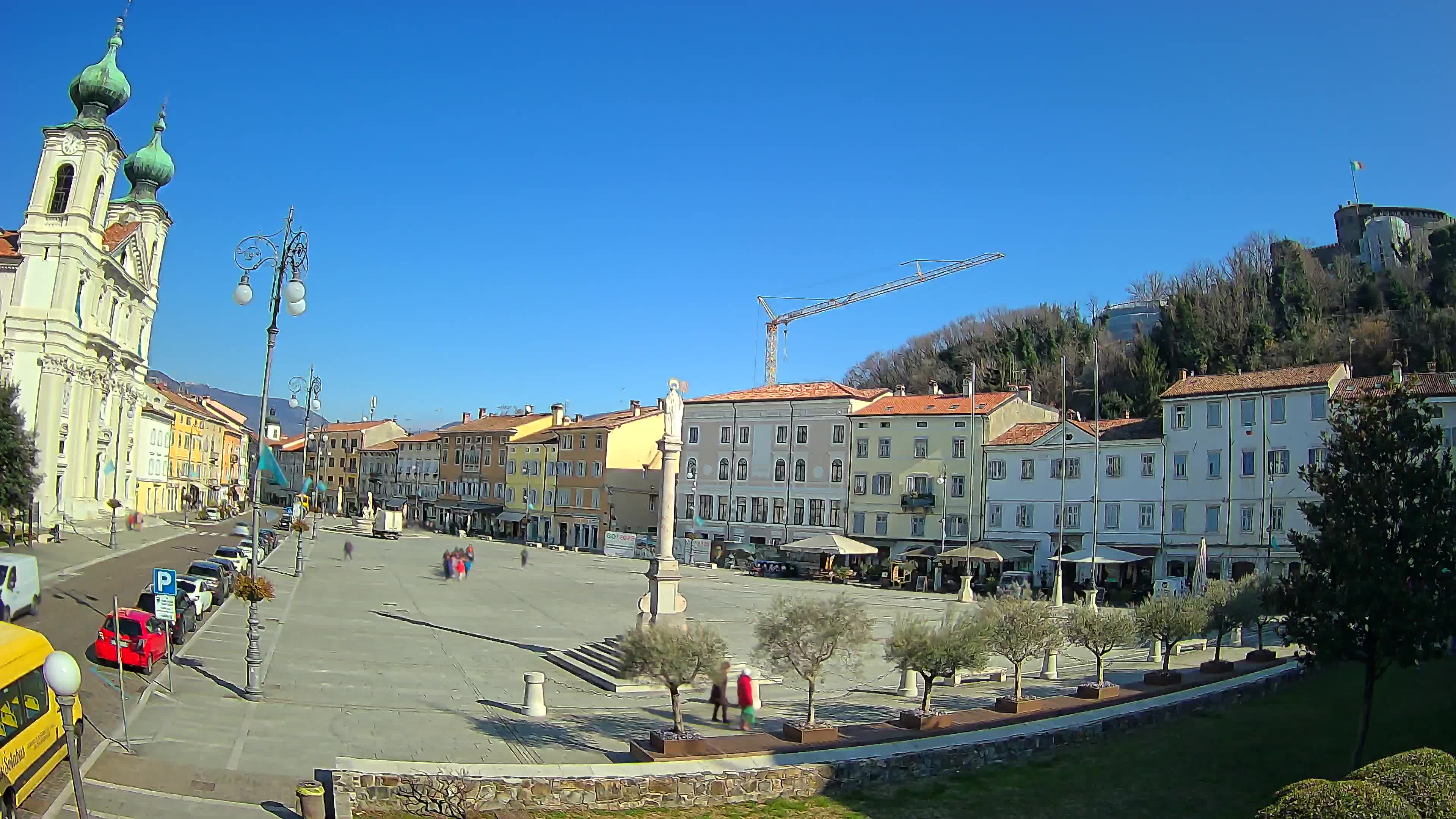 Webcam Gorizia Piazza della Vittoria e Duomo di S. Ignazio