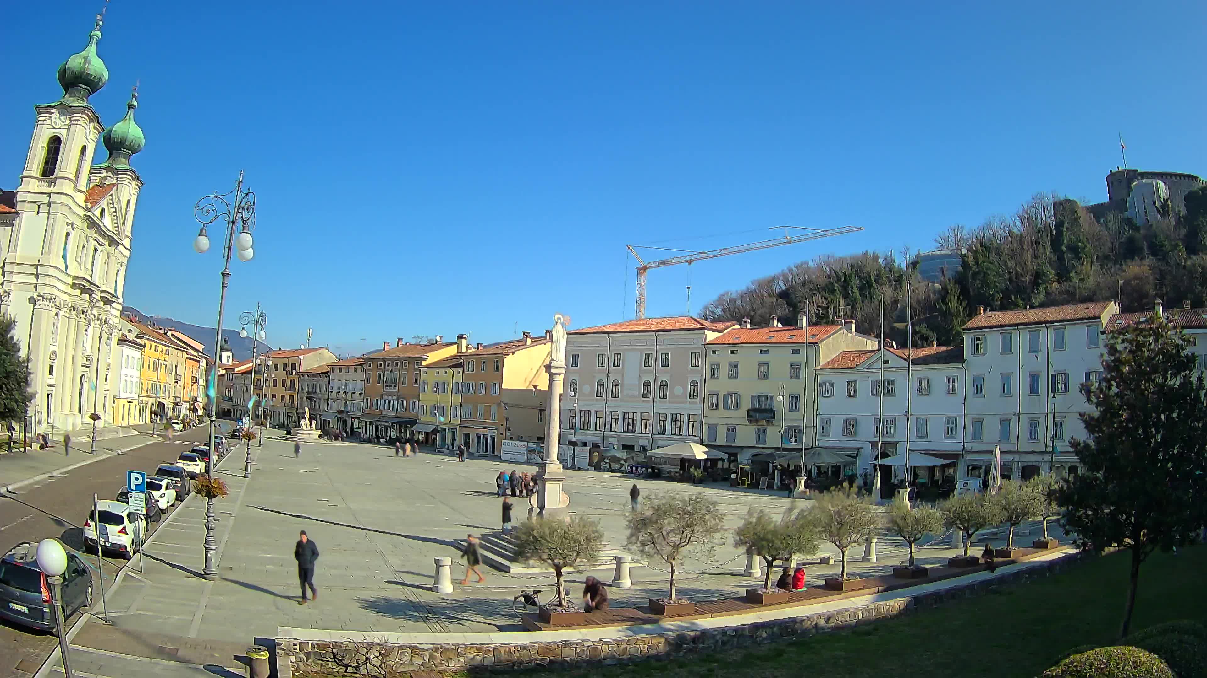 Kamera Gorica Travnik in katedrala sv. Ignacija