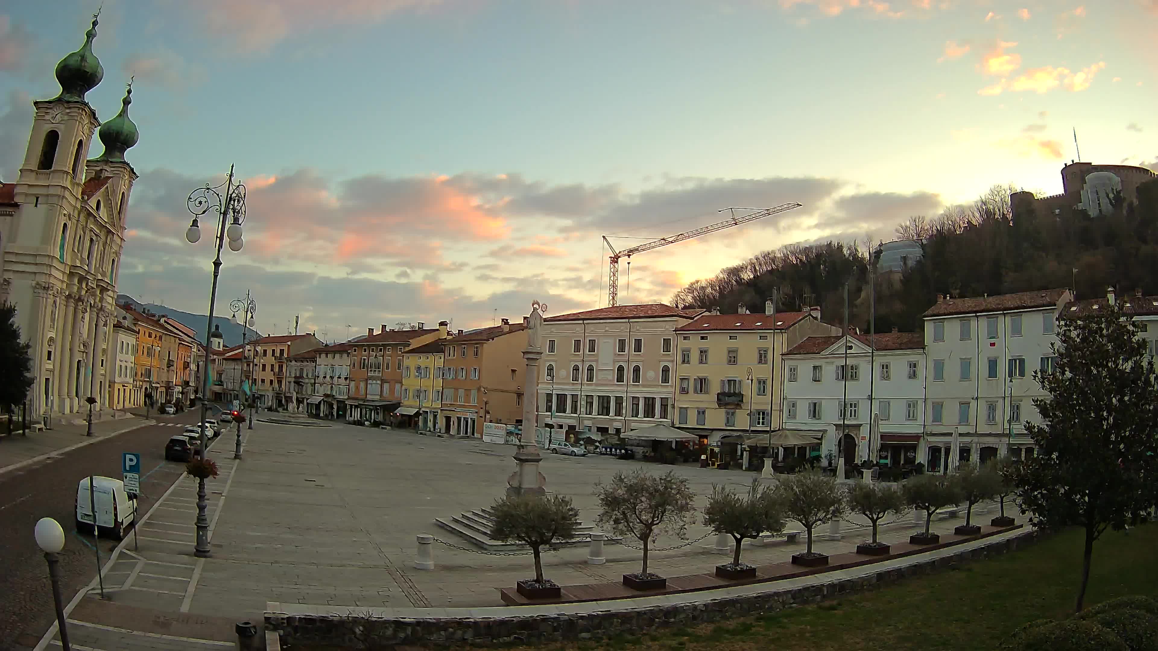 Webcam Gorizia Vittoria square – Cathedral of st. Ignazio