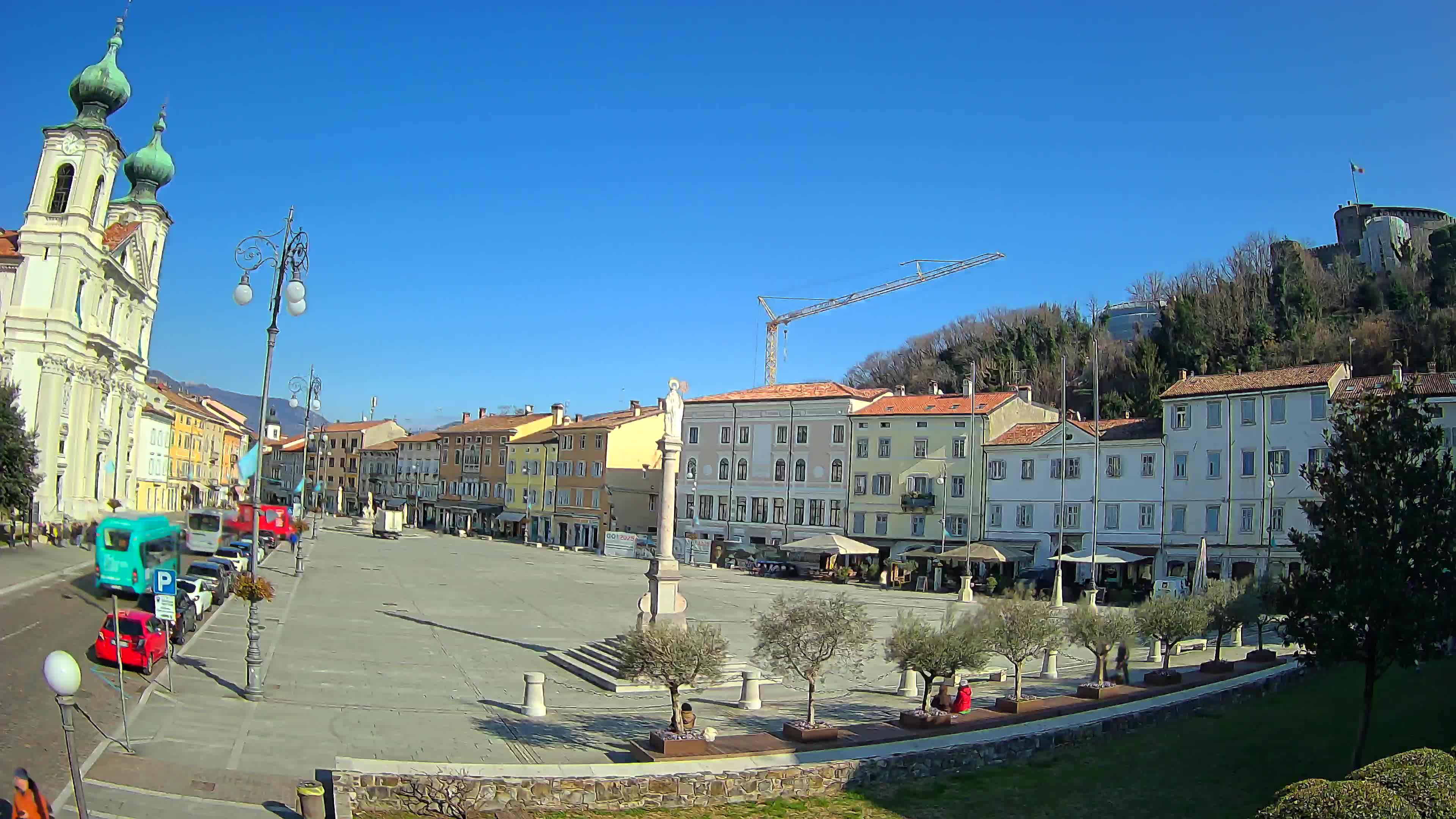 Webcam Gorizia Piazza della Vittoria e Duomo di S. Ignazio